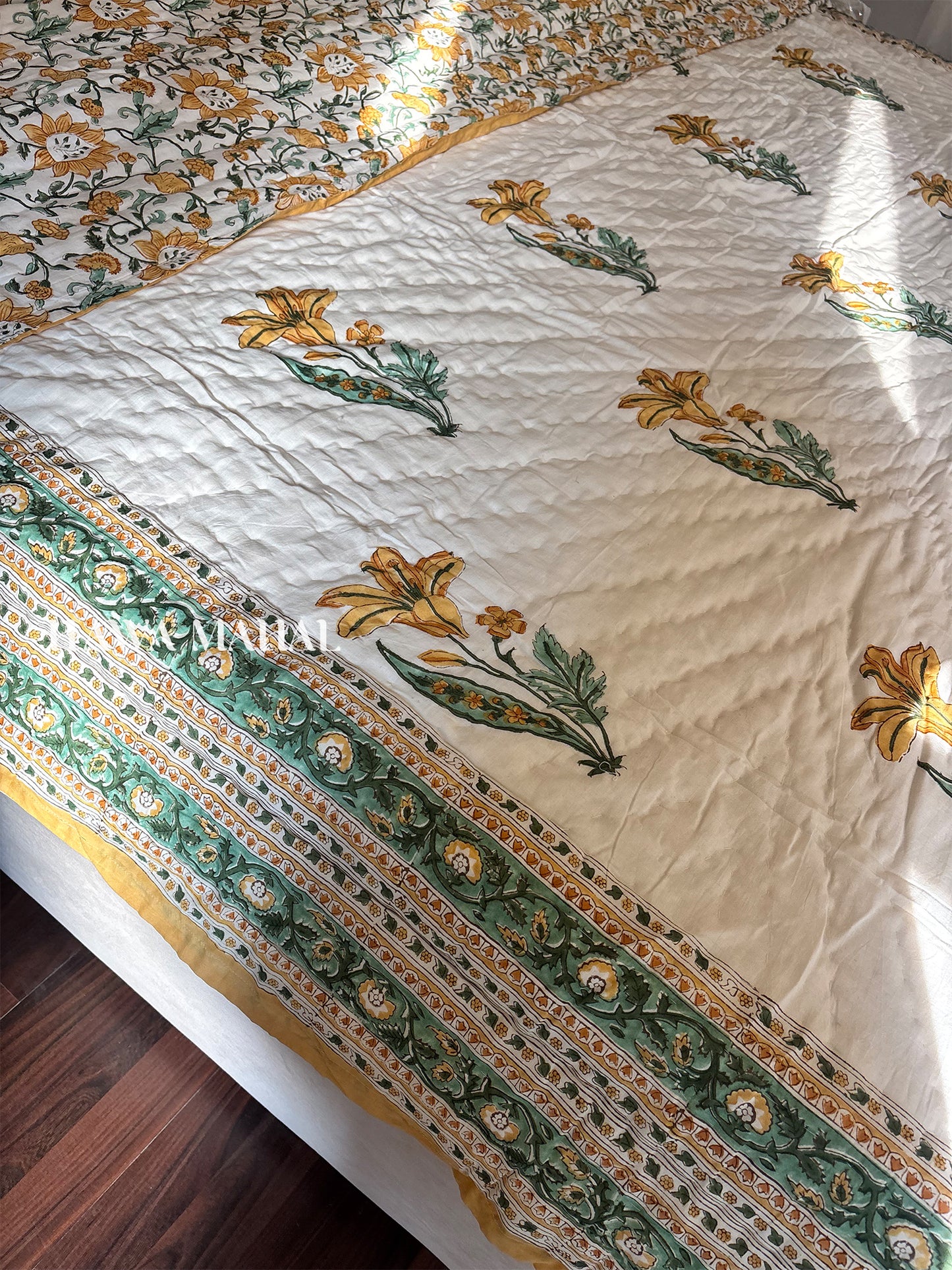 Sunhera Bagh - Handblock Printed Reversible Mulmul Cotton Quilt - Double (90 x 108 inch)