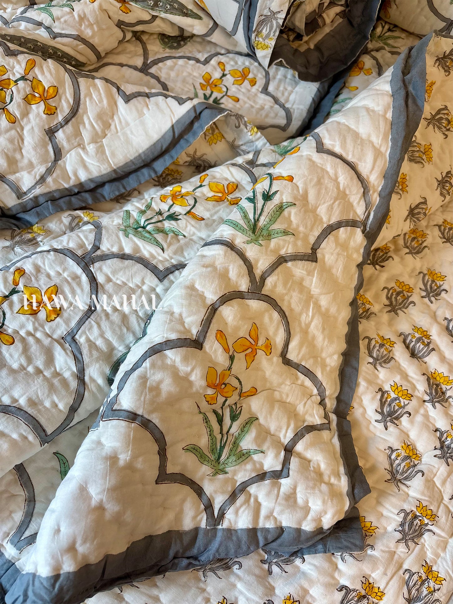 Meera Bagh Collection - Handblock Printed Reversible Mulmul Cotton Quilt - Single (60 x 90 inch)