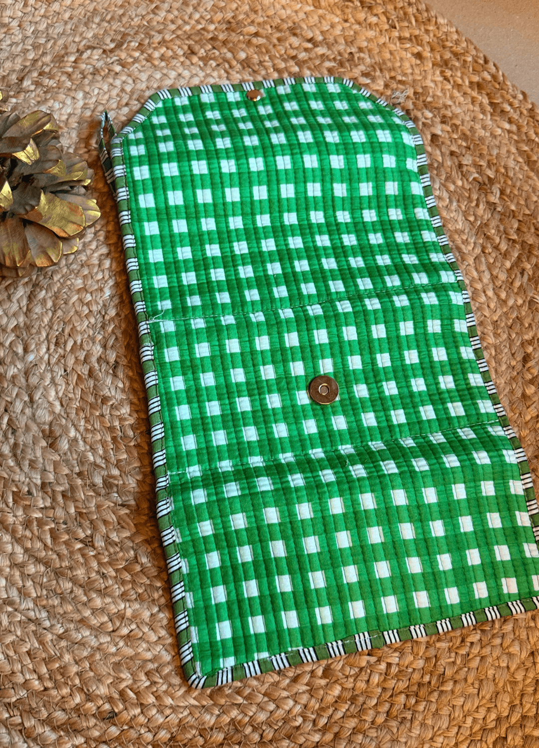 Roll Up Pouch - Green