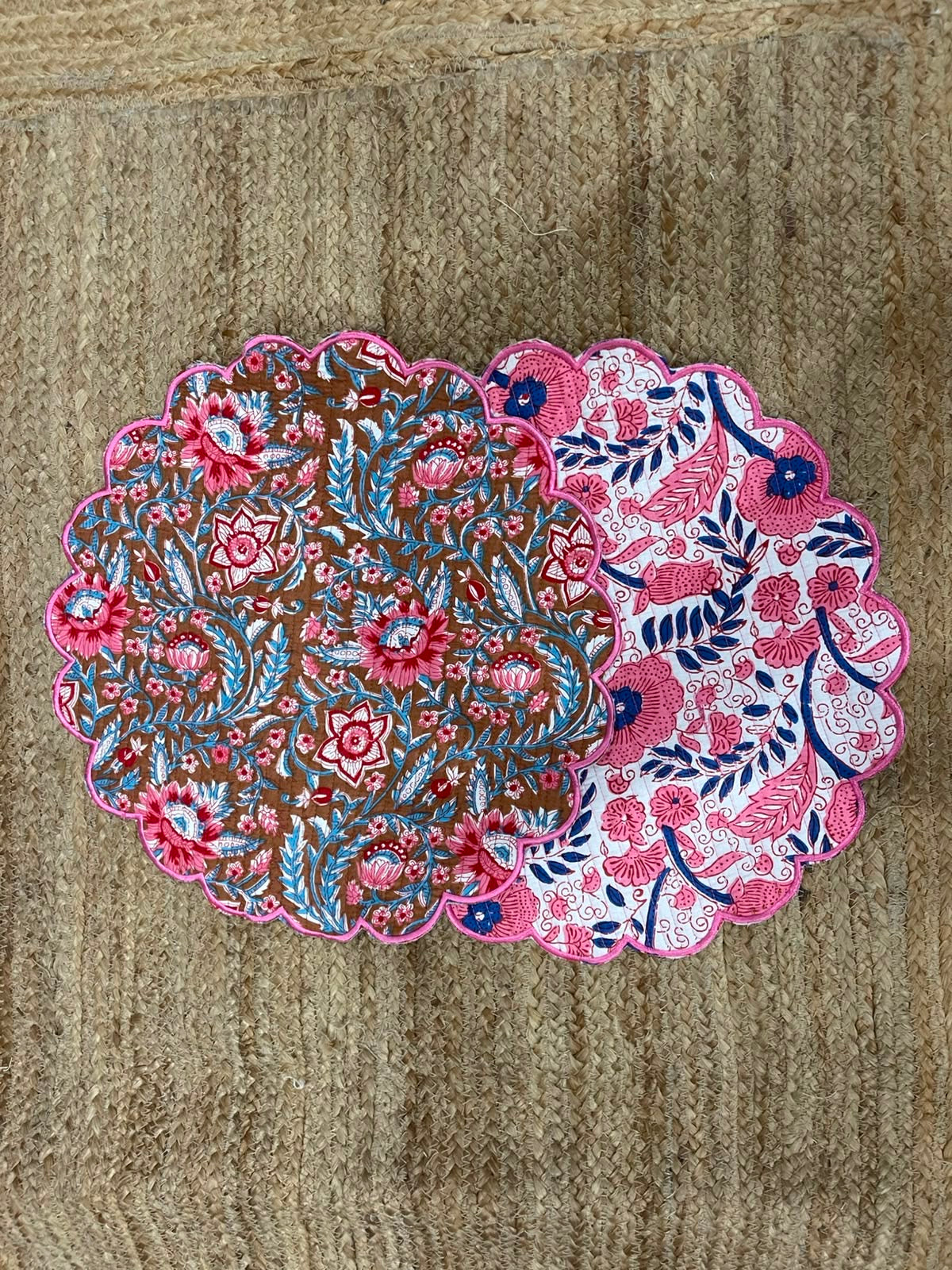 Scalloped Quilted Round Mats - Set of 6