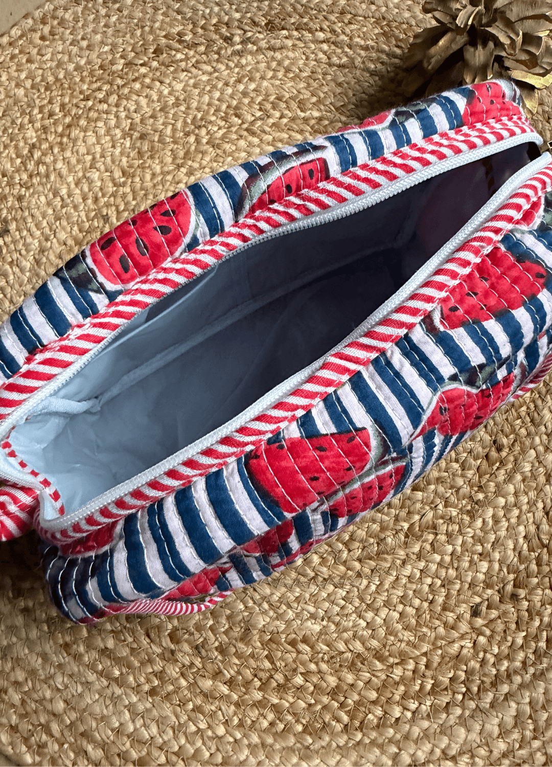 Scallop Toiletry Bag