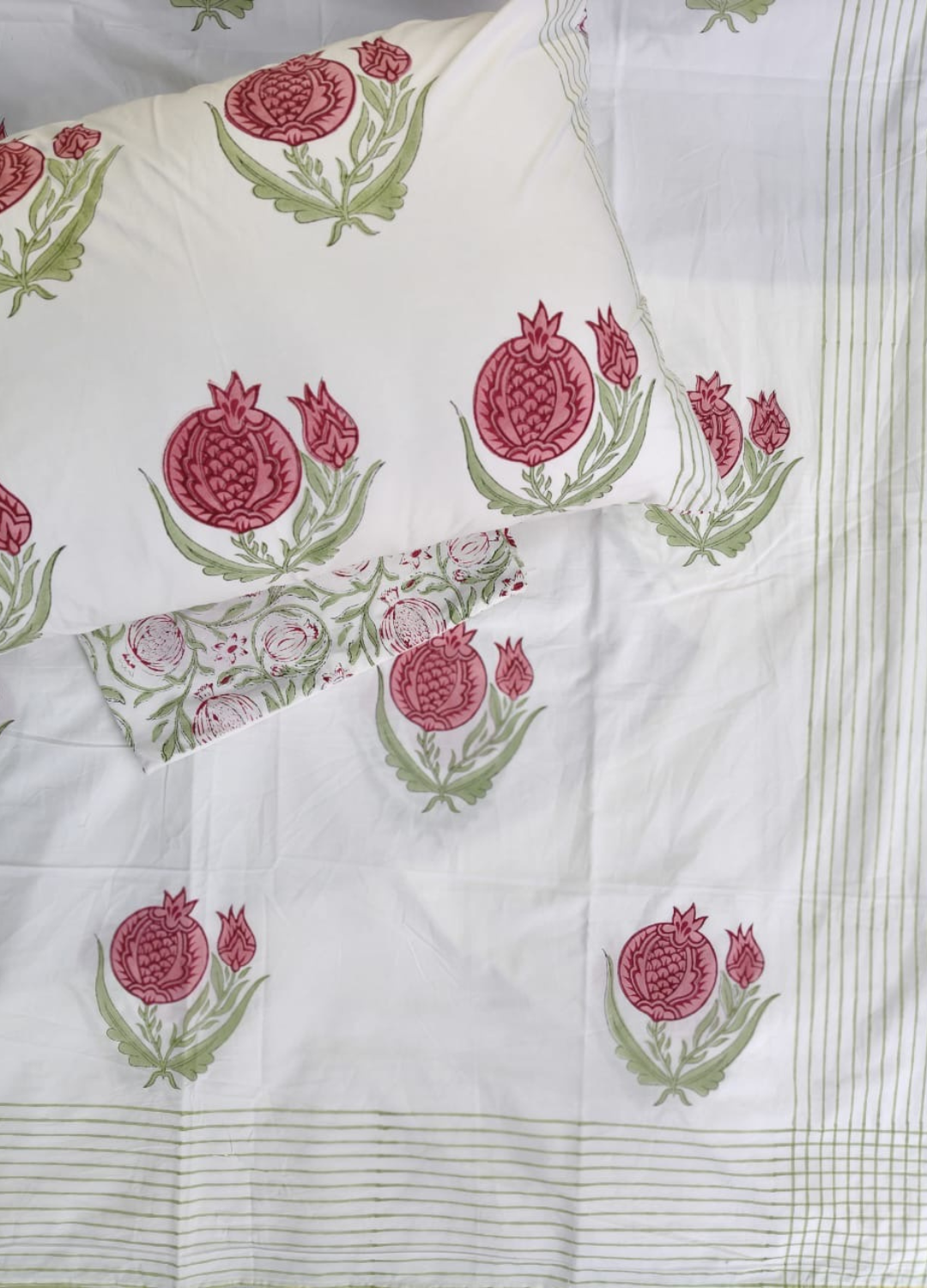 Nikhat Hand Block Printed King Bedsheet with Reversible Pillow Covers (90 x 108 inches)