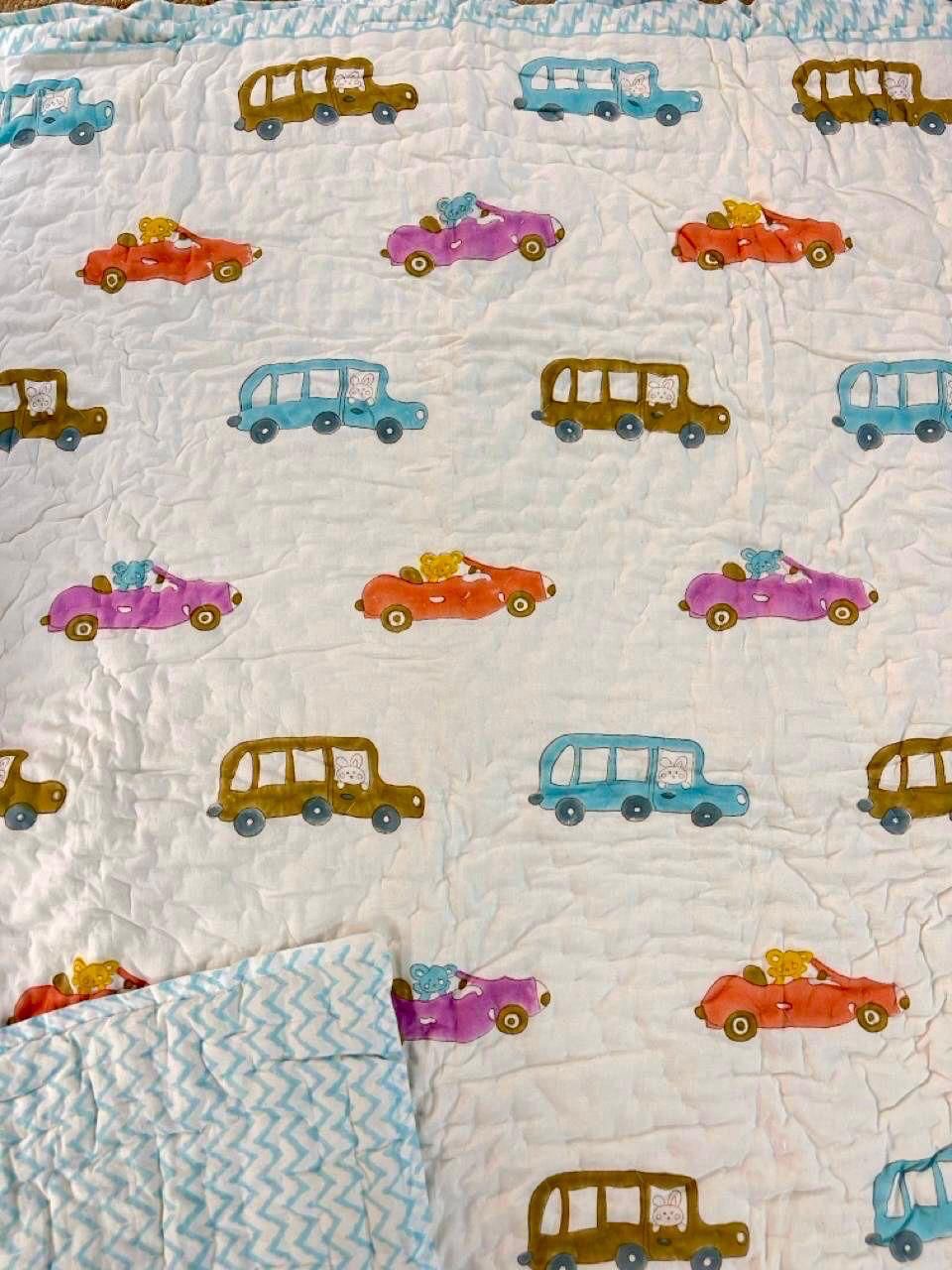 Kids Reversible Mulmul Quilt- Car