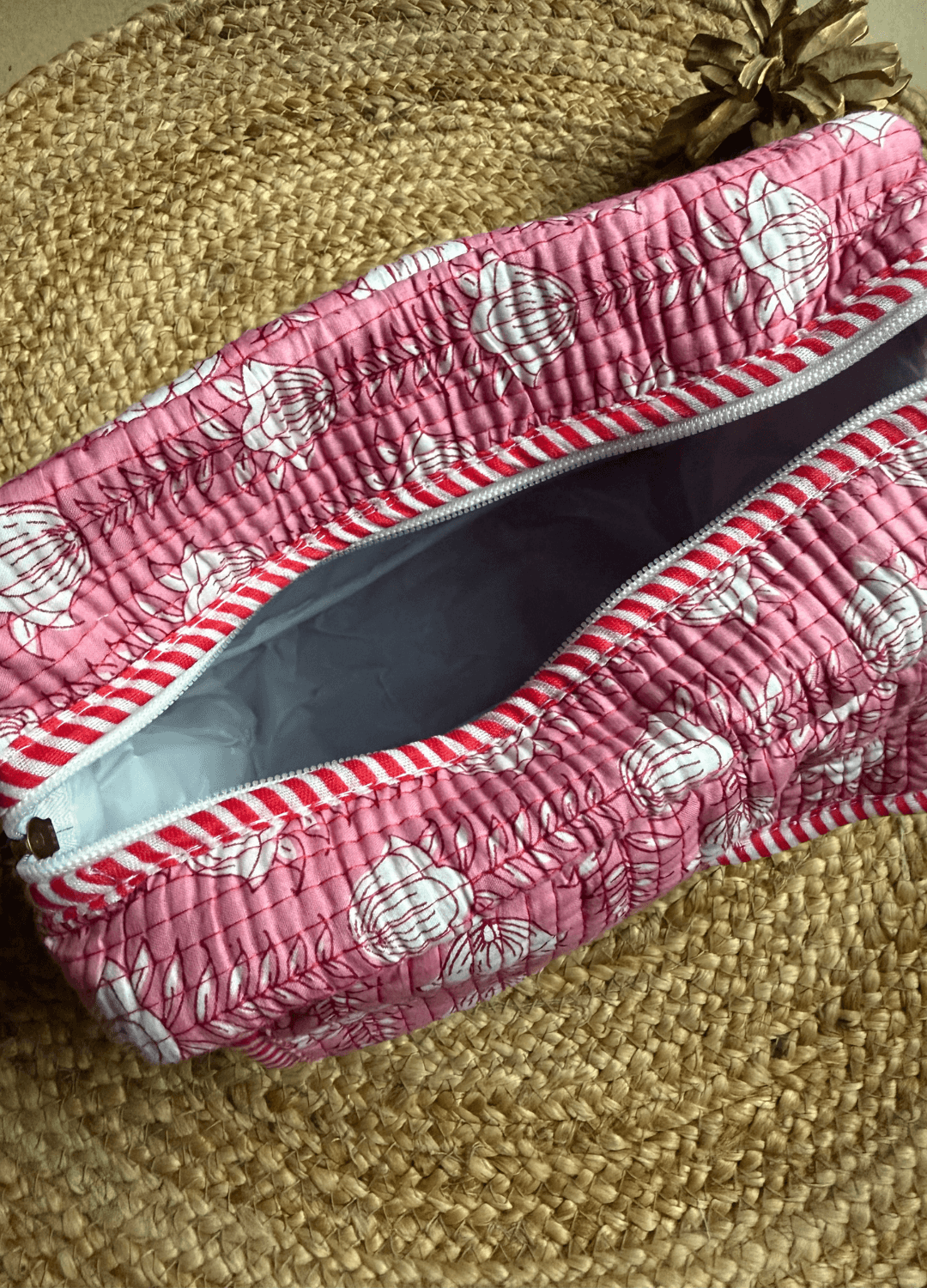 Scallop Toiletry Bag