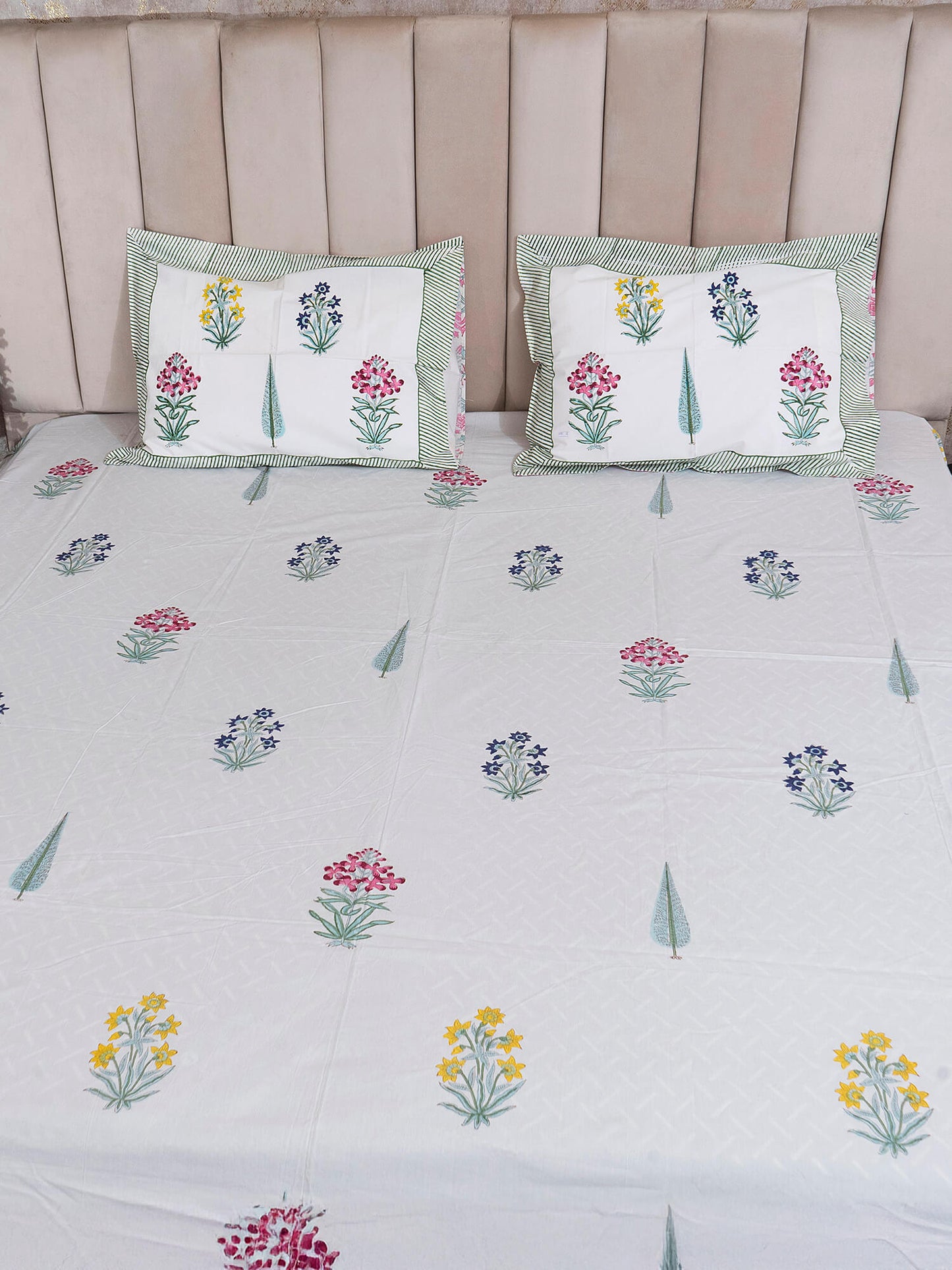 Panch Bagh Collection - Hand Block Printed Super King Bedsheet with Reversible Pillow Covers (108 x 108 inches)