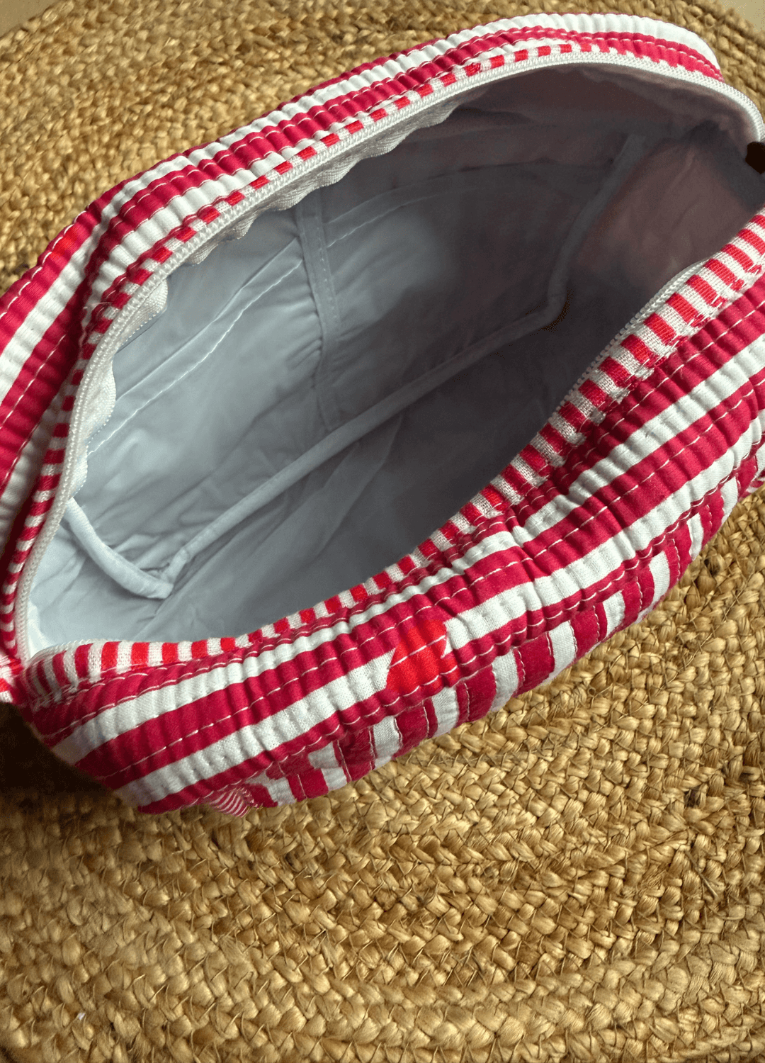 Scallop Toiletry Bag