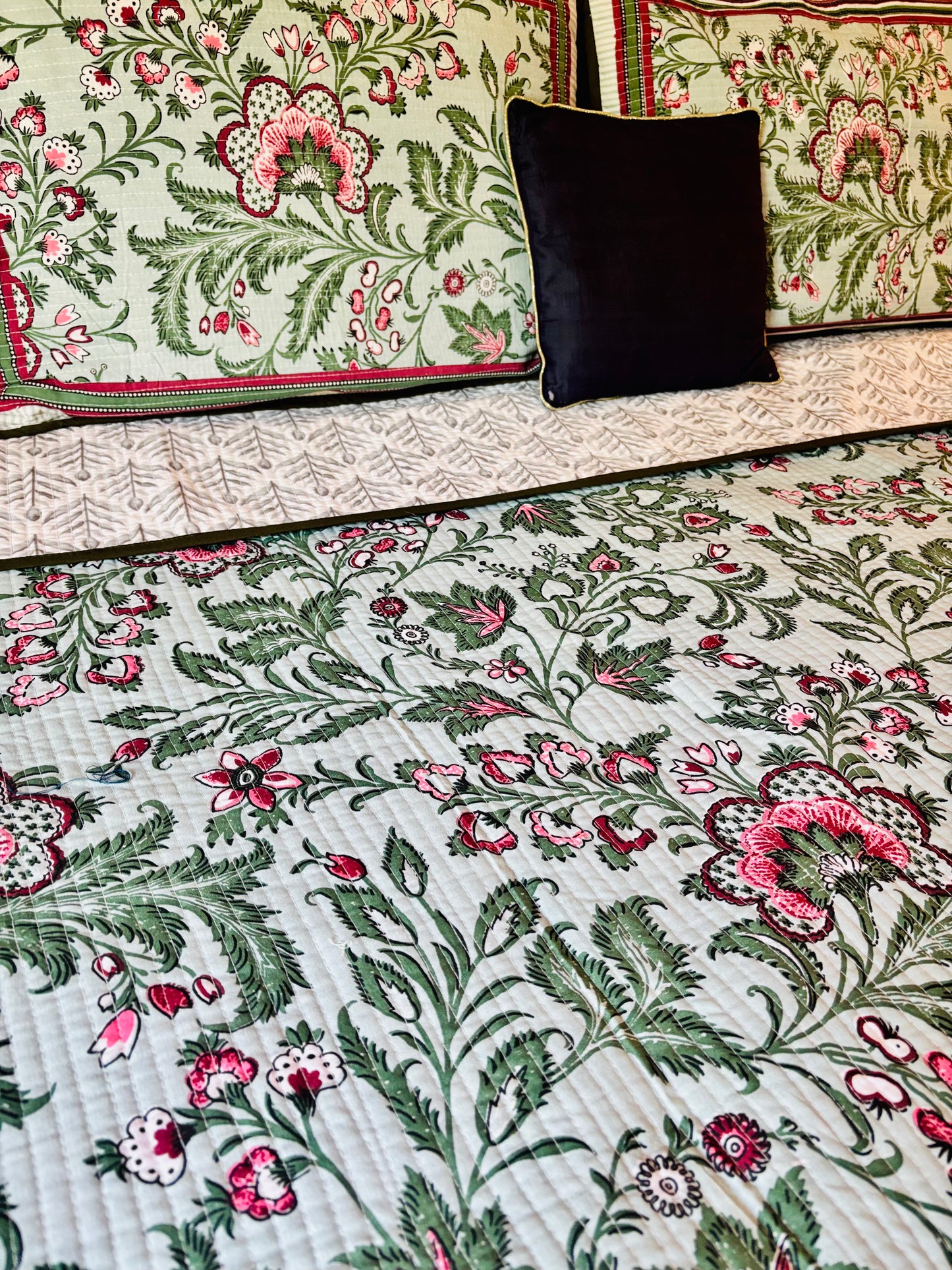 Handcrafted Quilted Cotton Bedcover with Two Pillow Covers