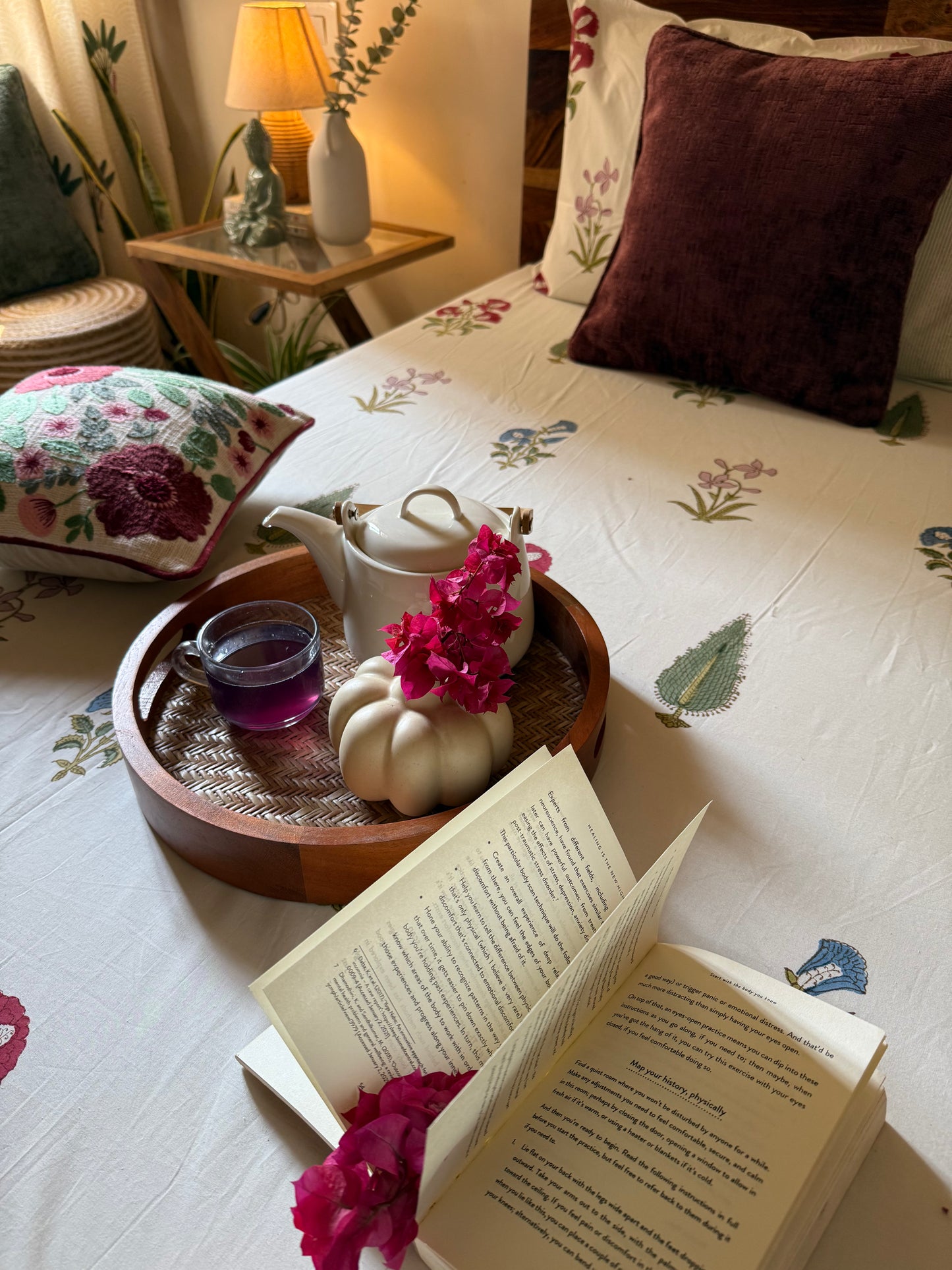 Phool Bagh Collection - Hand Block Printed King Bedsheet with Reversible Pillow Covers (90 x 108 inches)