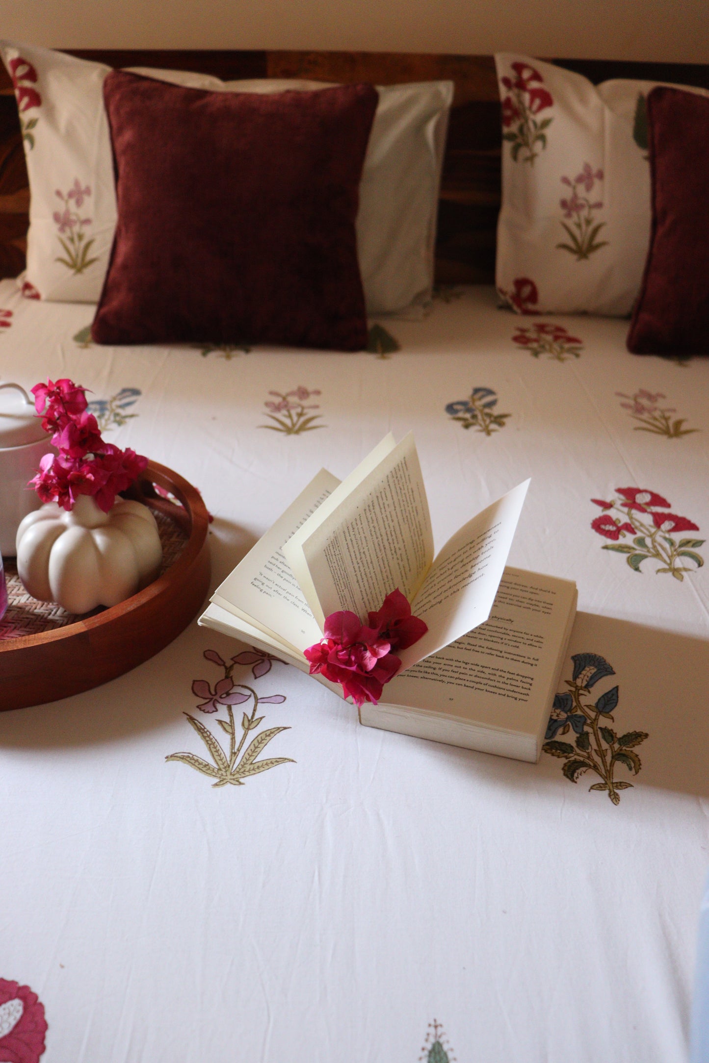 Phool Bagh Collection - Hand Block Printed King Bedsheet with Reversible Pillow Covers (90 x 108 inches)