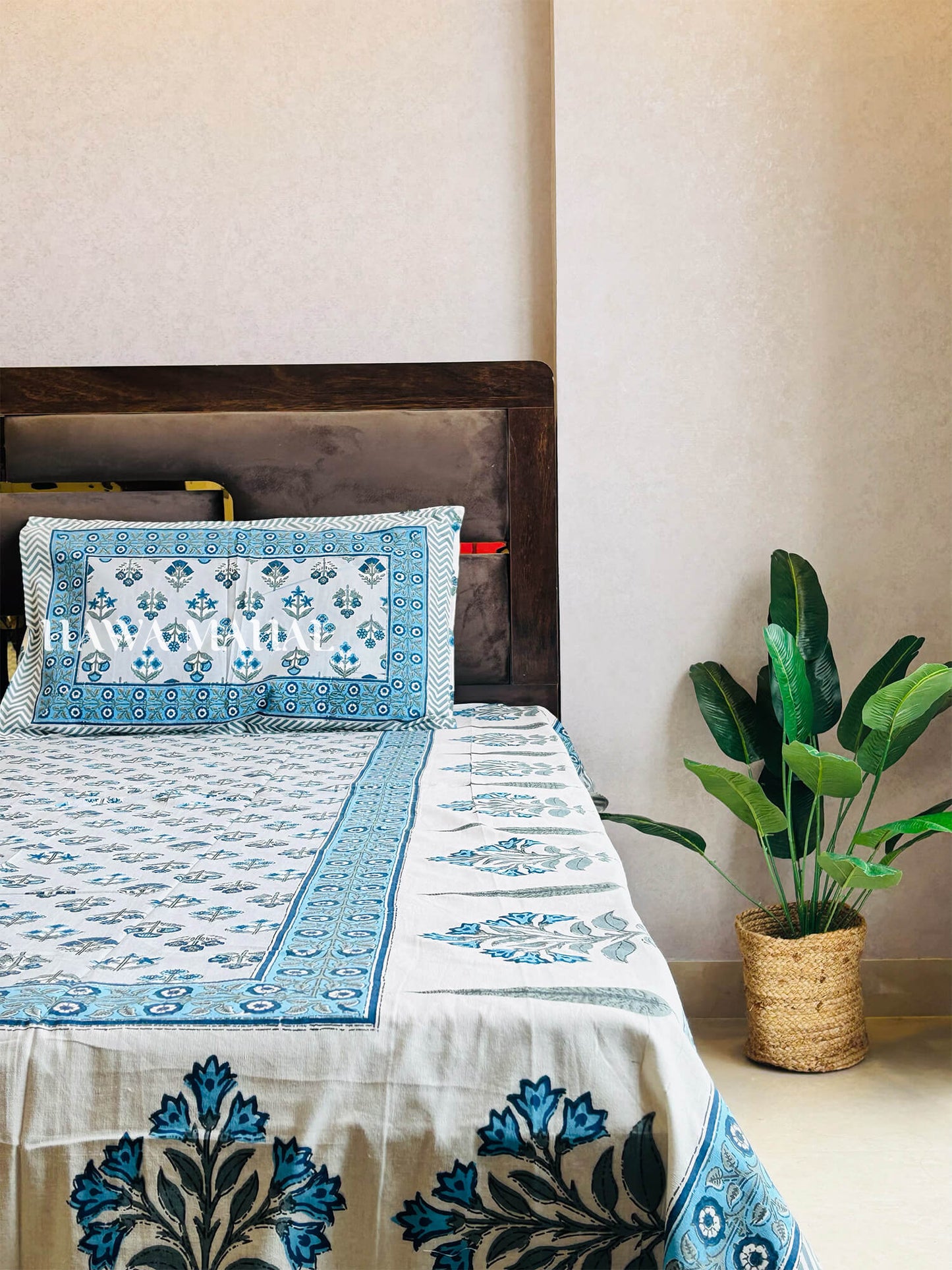 Rajputana Collection - King Cotton Bedsheet with Pillow Covers (90 x 108 inches)