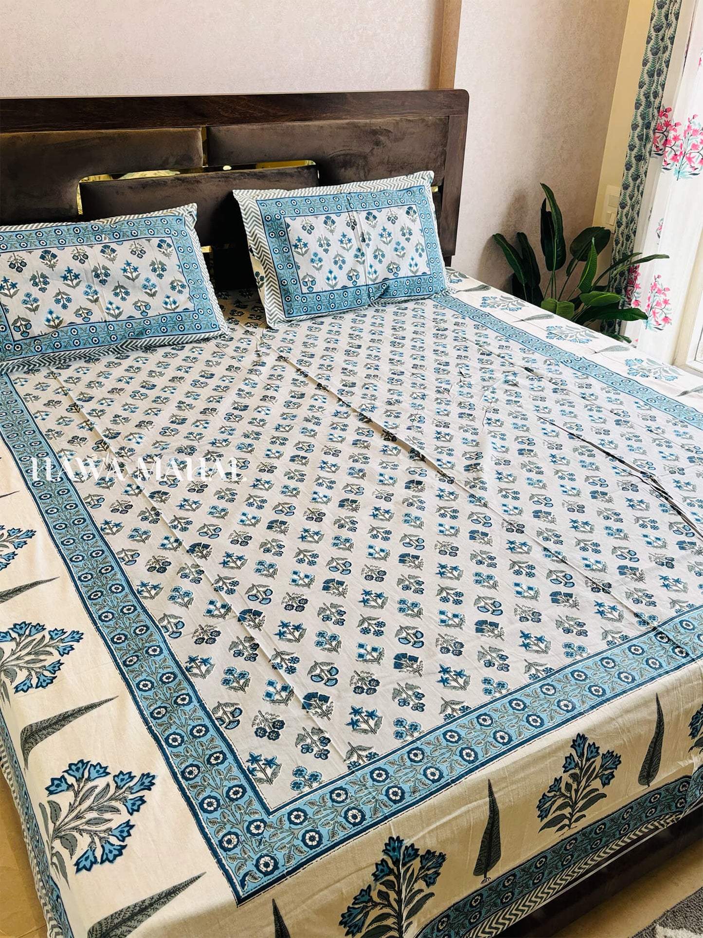 Rajputana Collection - King Cotton Bedsheet with Pillow Covers (90 x 108 inches)