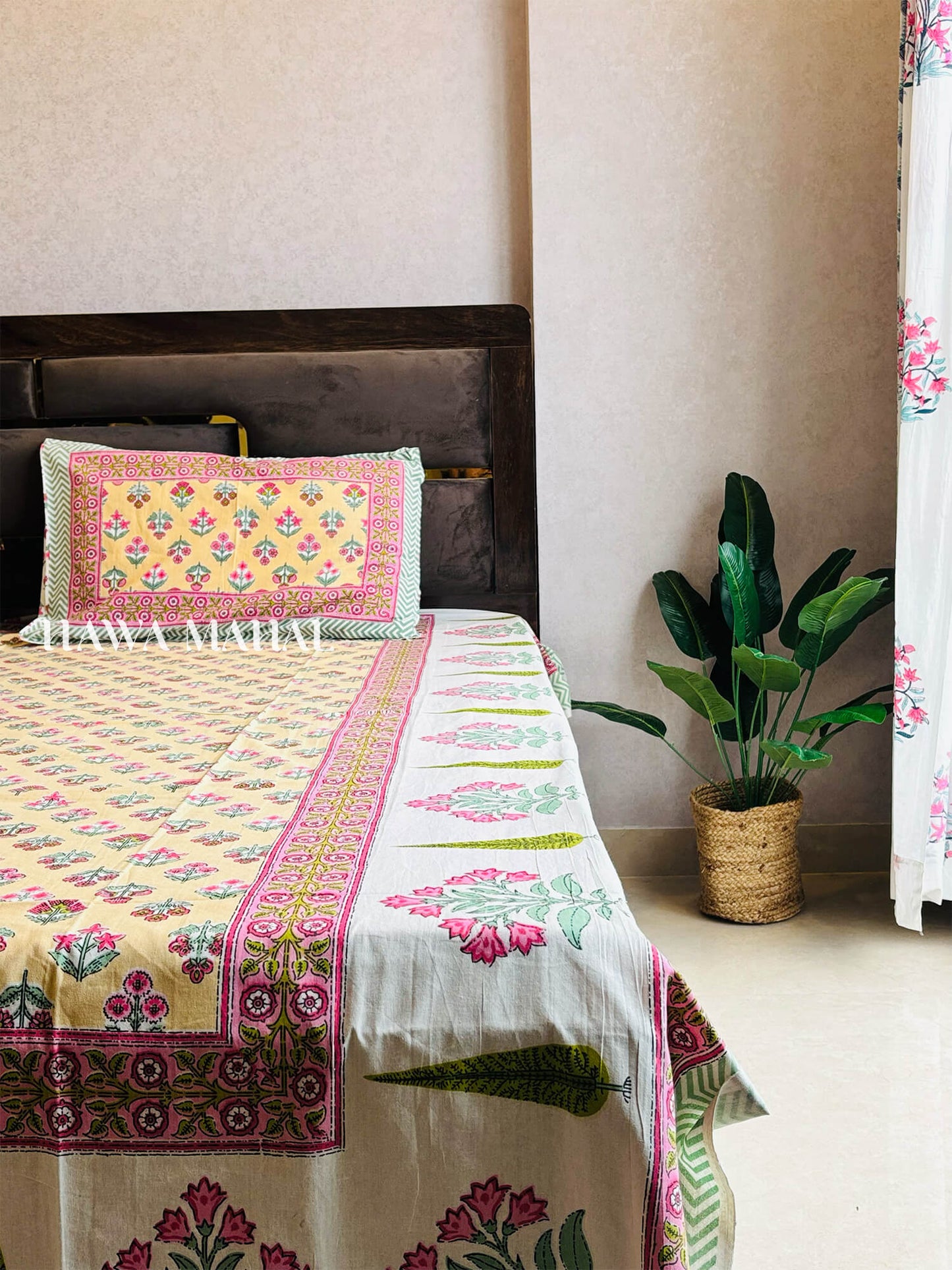 Rajputana Collection - King Cotton Bedsheet with Pillow Covers (90 x 108 inches)