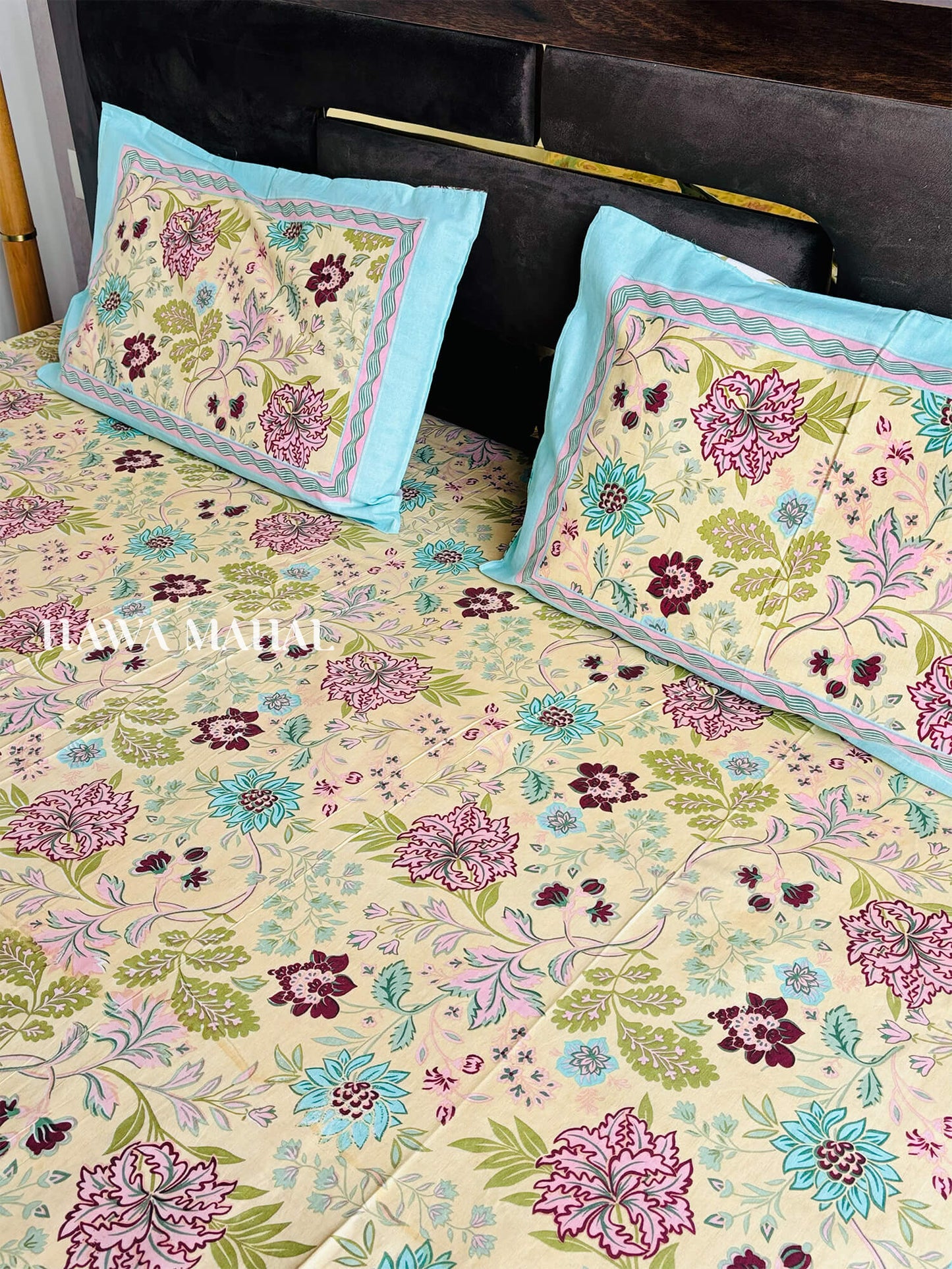 Rajputana Collection - King Cotton Bedsheet with Pillow Covers (90 x 108 inches)
