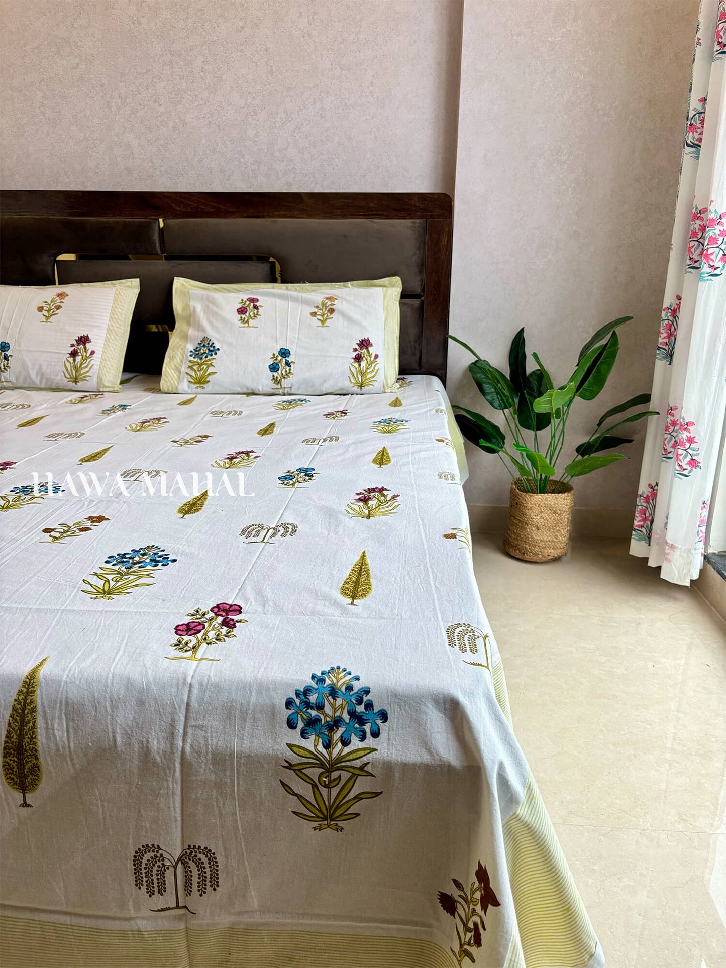 Rajputana Collection - Super King Cotton Bedsheet with Pillow Covers (108 x 108 inches)