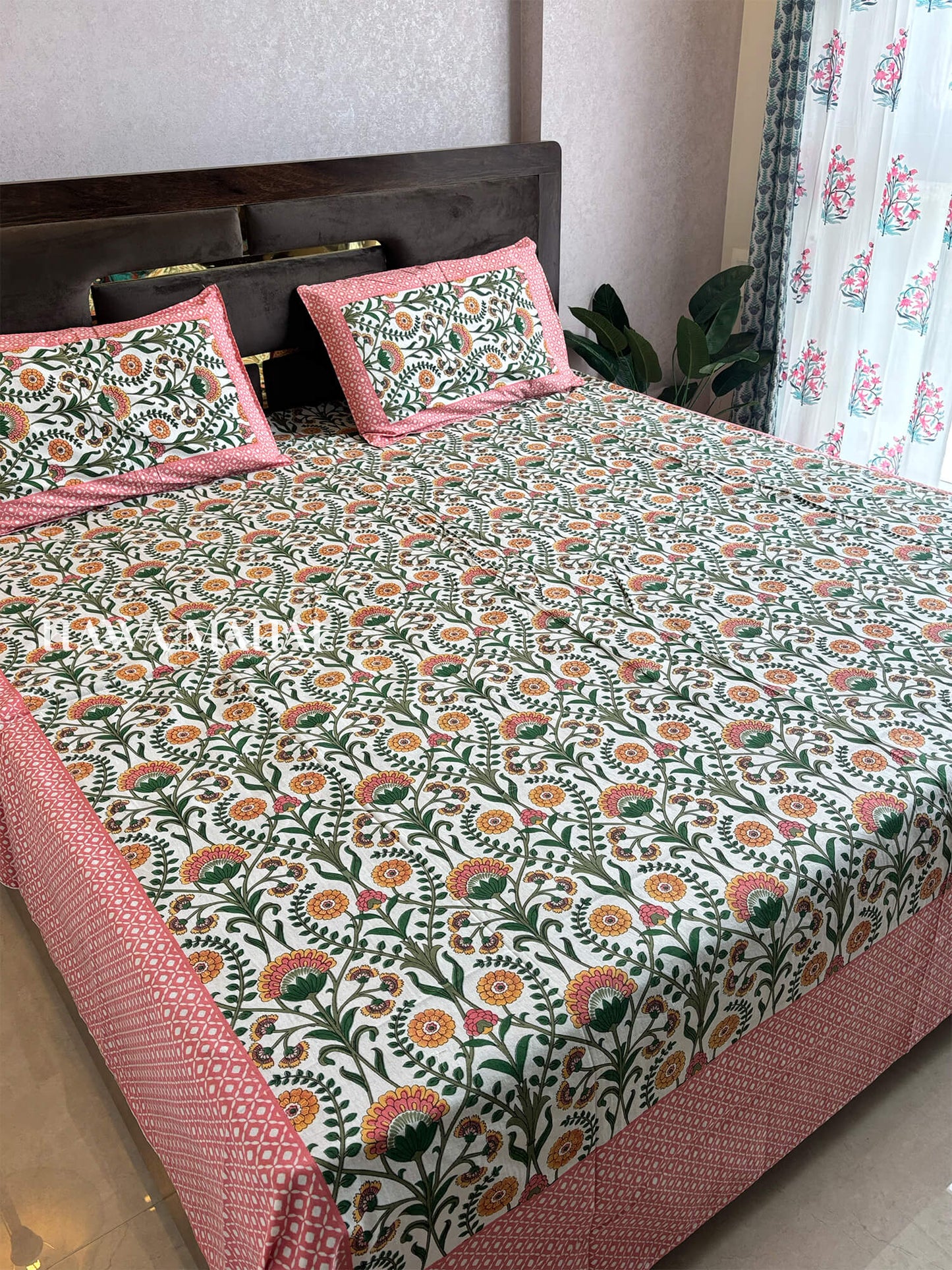 Rajputana Collection - Super King Cotton Bedsheet with Pillow Covers (108 x 108 inches)