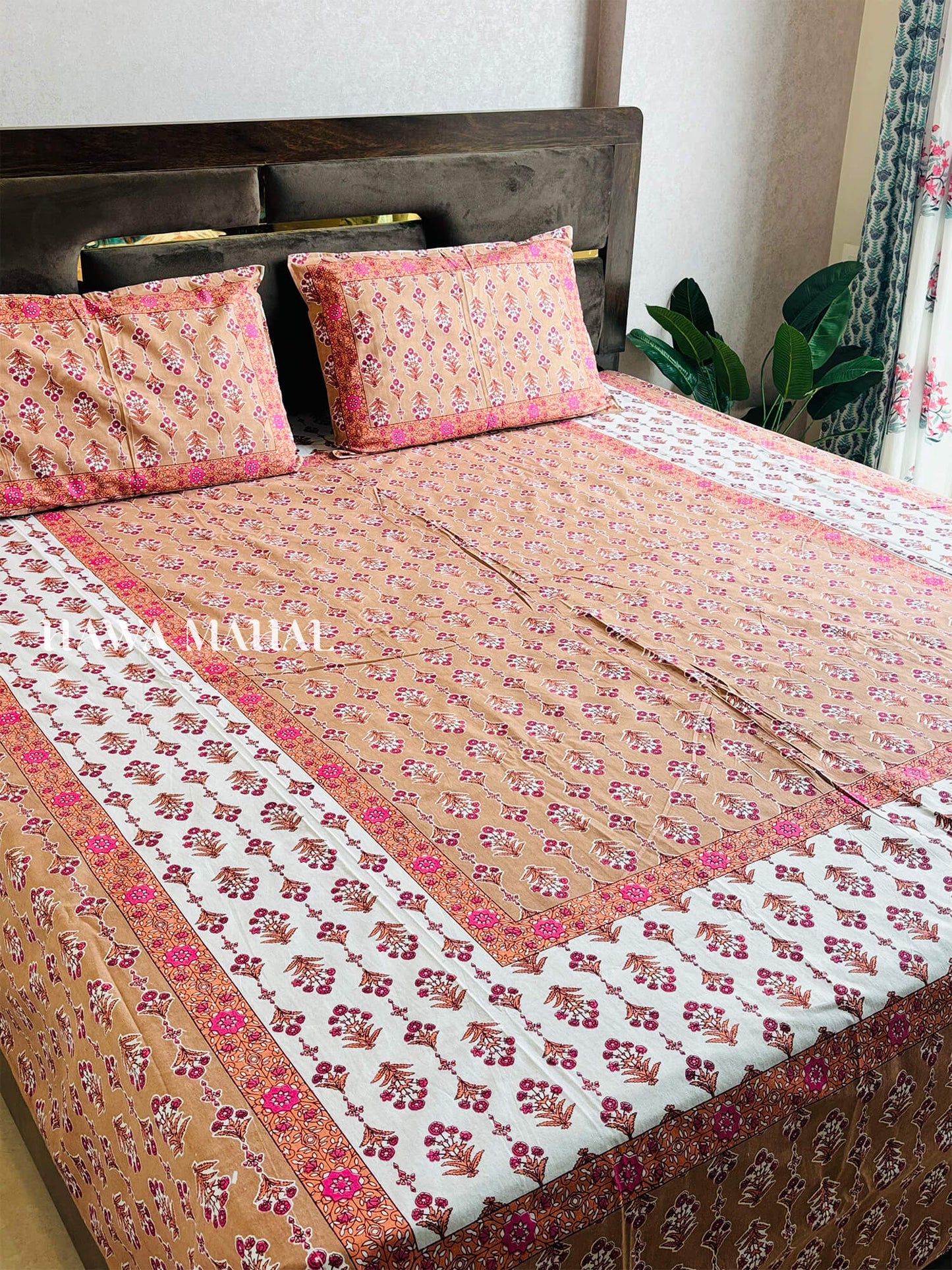 Rajputana Collection - Super King Cotton Bedsheet with Pillow Covers (108 x 108 inches)