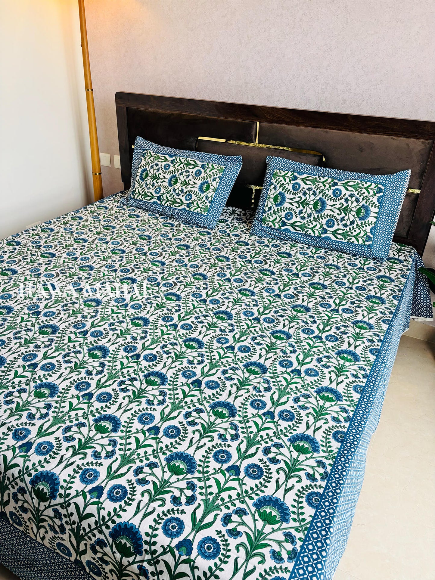 Rajputana Collection - Super King Cotton Bedsheet with Pillow Covers (108 x 108 inches)