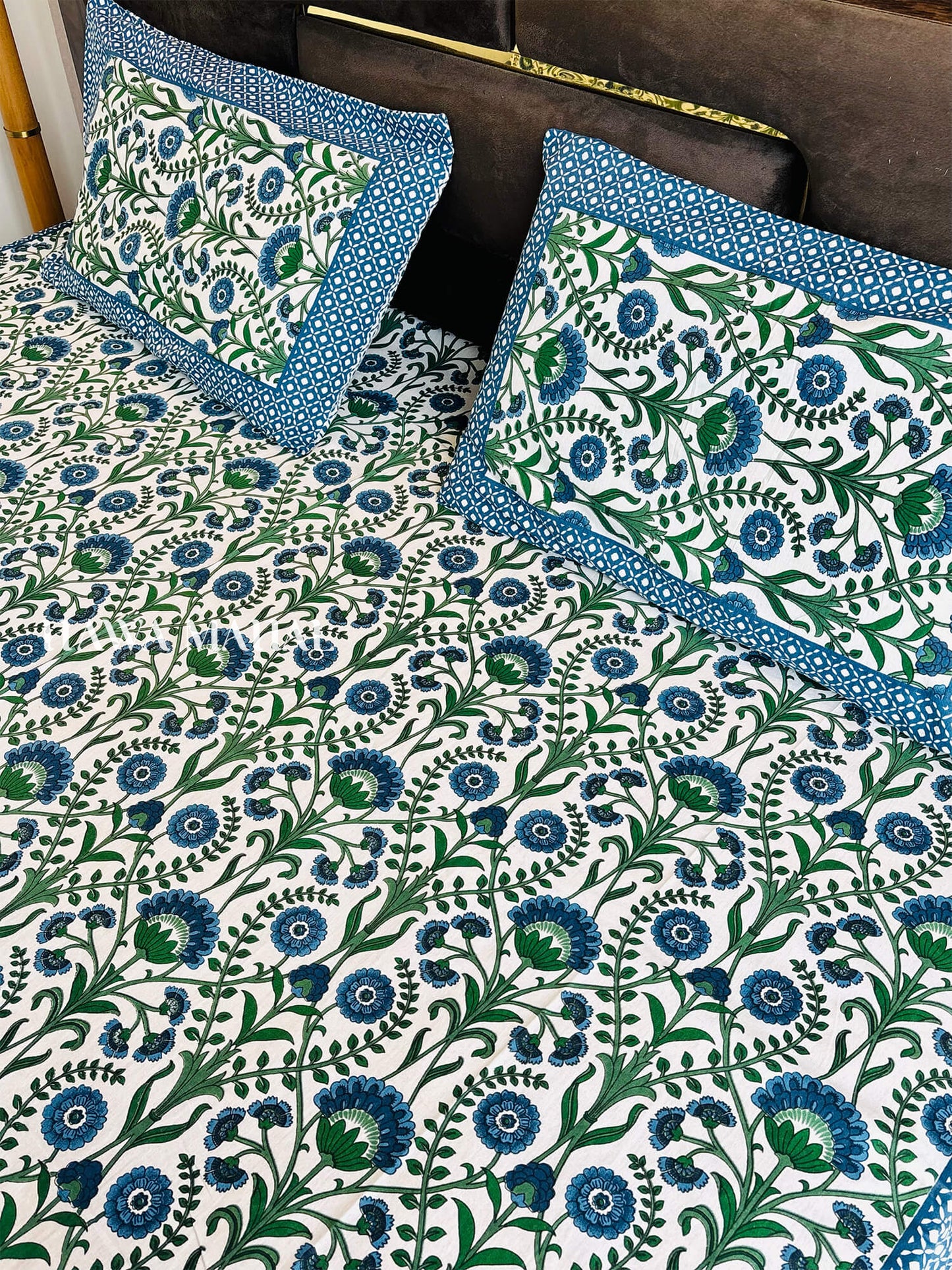 Rajputana Collection - Super King Cotton Bedsheet with Pillow Covers (108 x 108 inches)