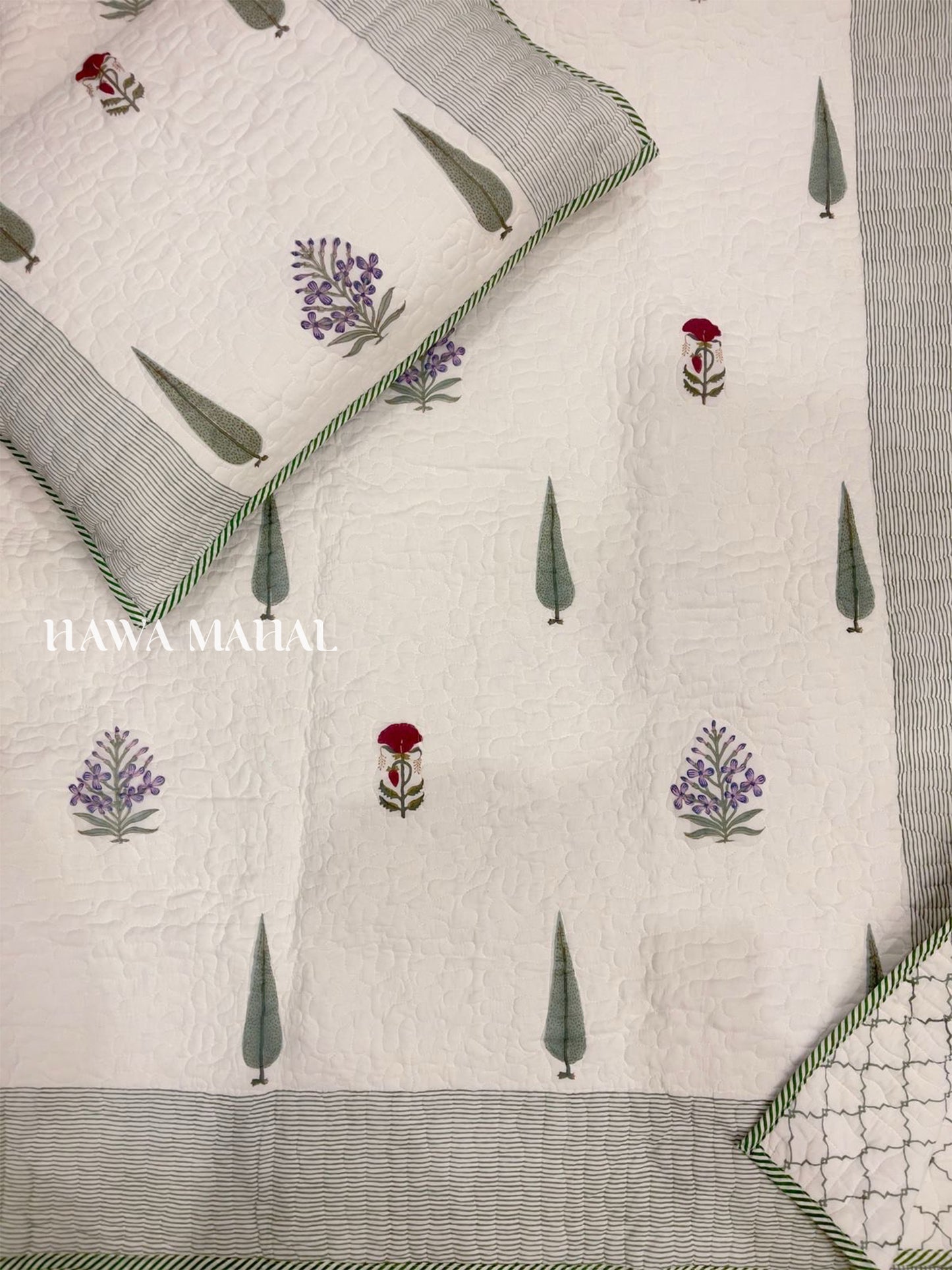 Handcrafted Quilted Cotton Bedcover with Two Pillow Covers