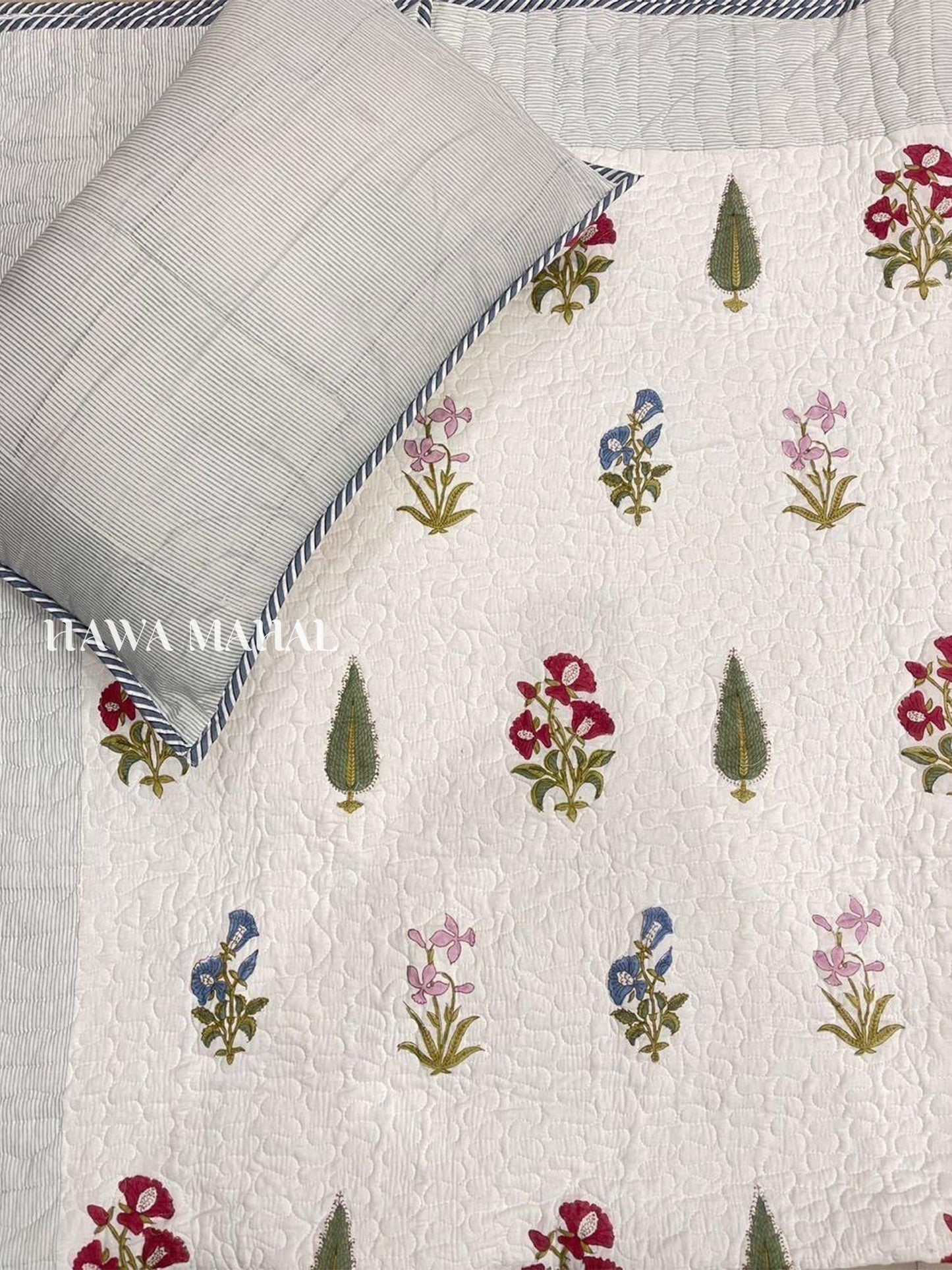 Handcrafted Quilted Cotton Bedcover with Two Pillow Covers