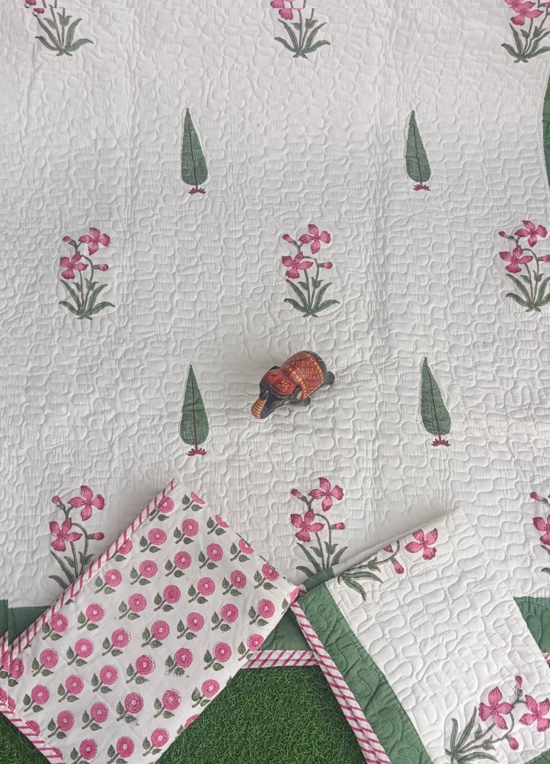 Handcrafted Quilted Cotton Bedcover with Two Pillow Covers