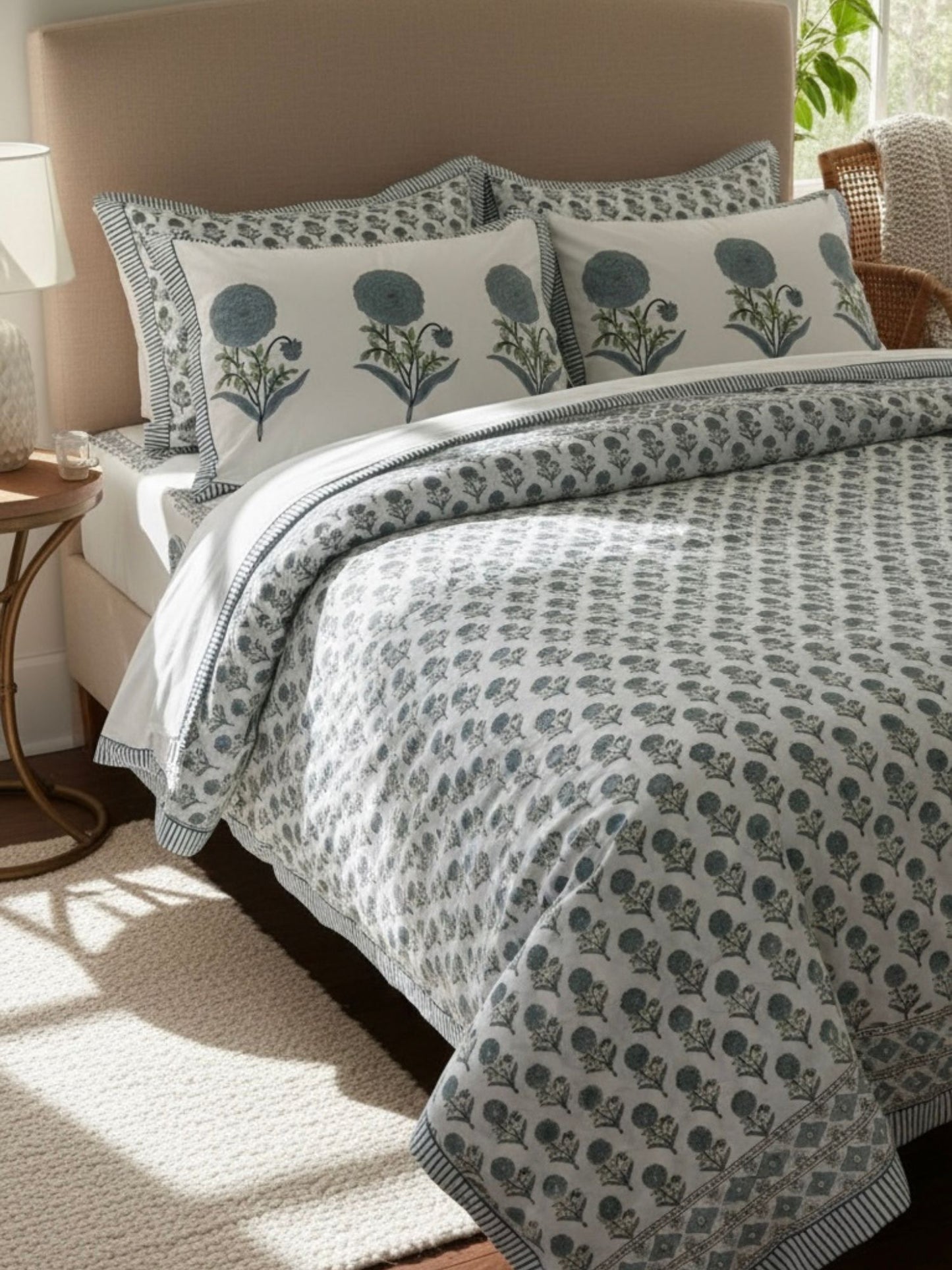 Booti Bagh Hand Block Printed King Bedsheet with Reversible Pillow Covers (90 x 108 inches)