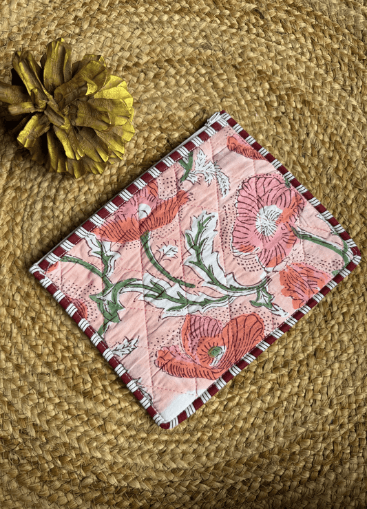 Handblock Flat Pouch