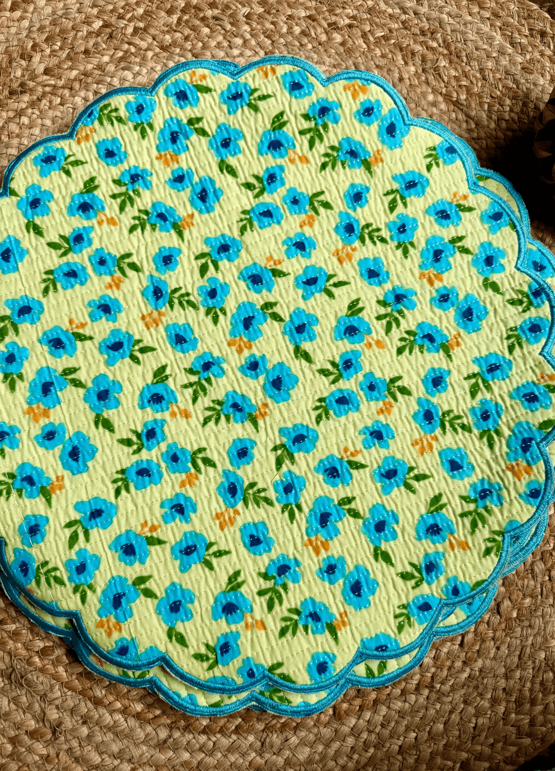 Scalloped Quilted Round Mats - Set of 6