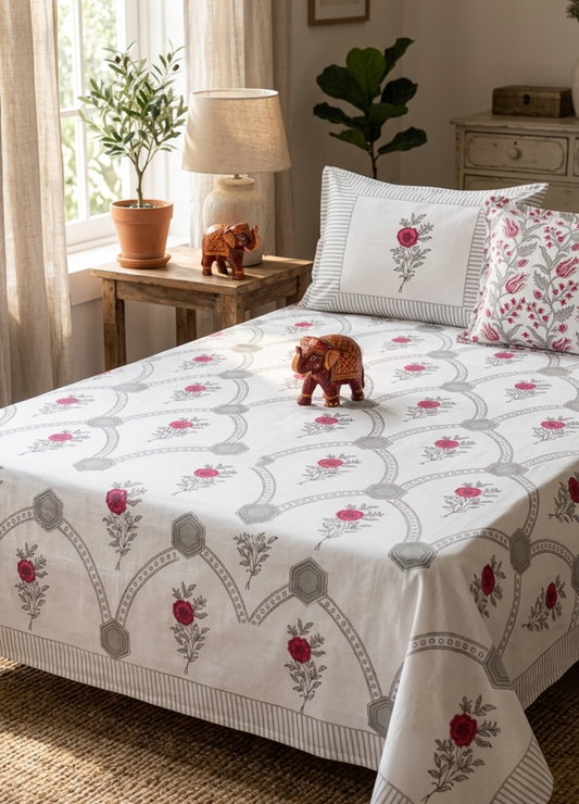Hand Block Printed King Bedsheet with Reversible Pillow Covers (90 x 108 inches)