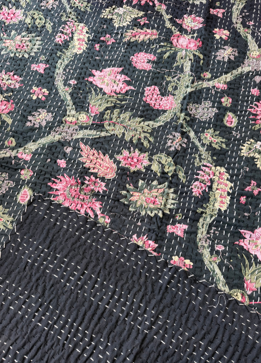 Black Kantha Luxury Bedcover - 90x108 inch