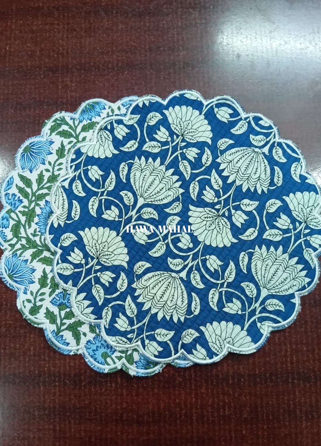 Scalloped Quilted Round Mats - Set of 6