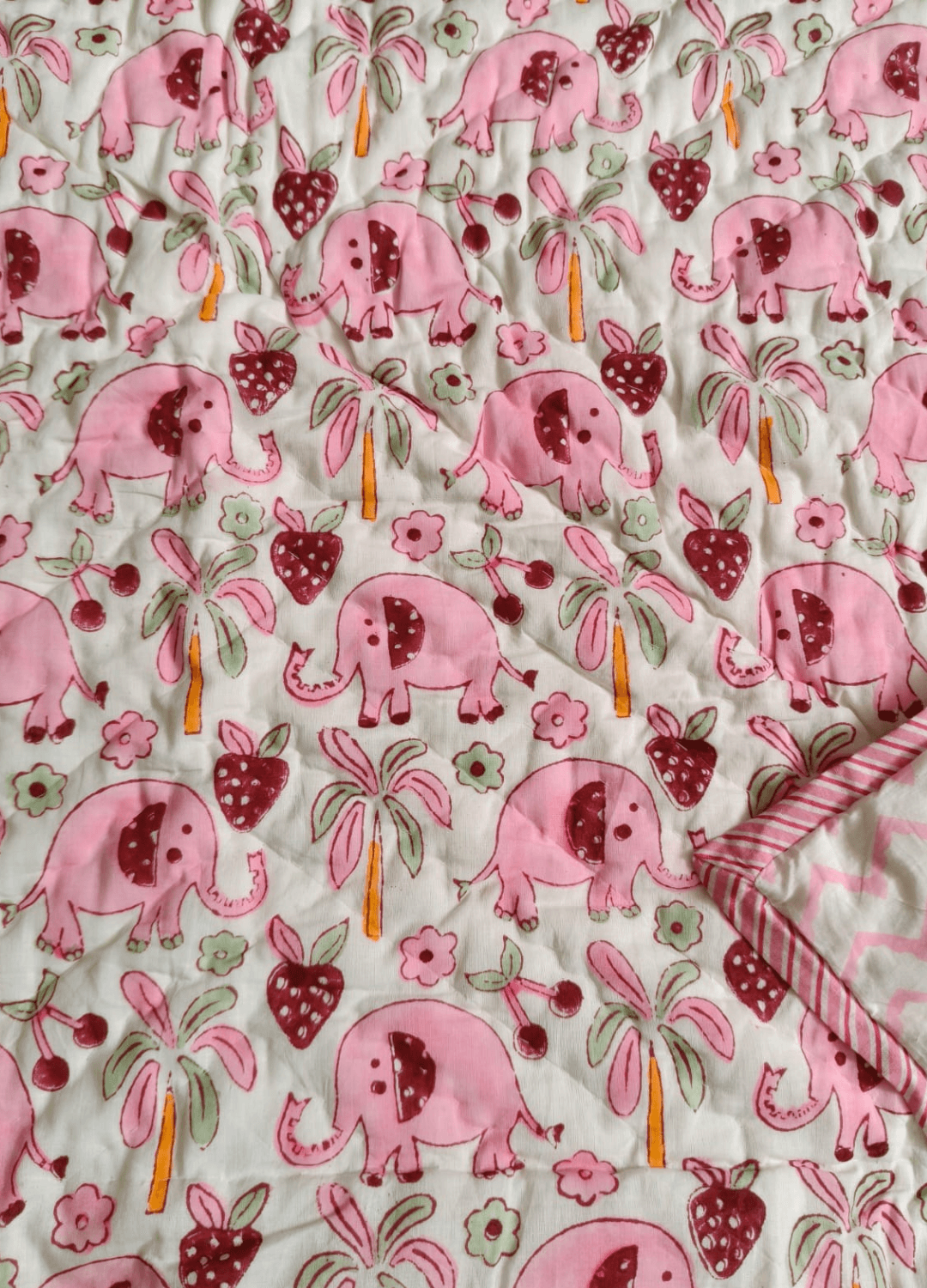 Kids Reversible Mulmul Quilt- Pink Elephant