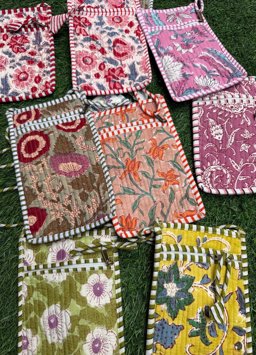 BLOCK PRINTED MOBILE SLING