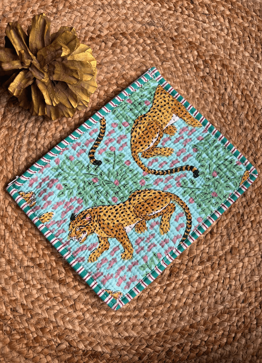 Handblock Flat Pouch