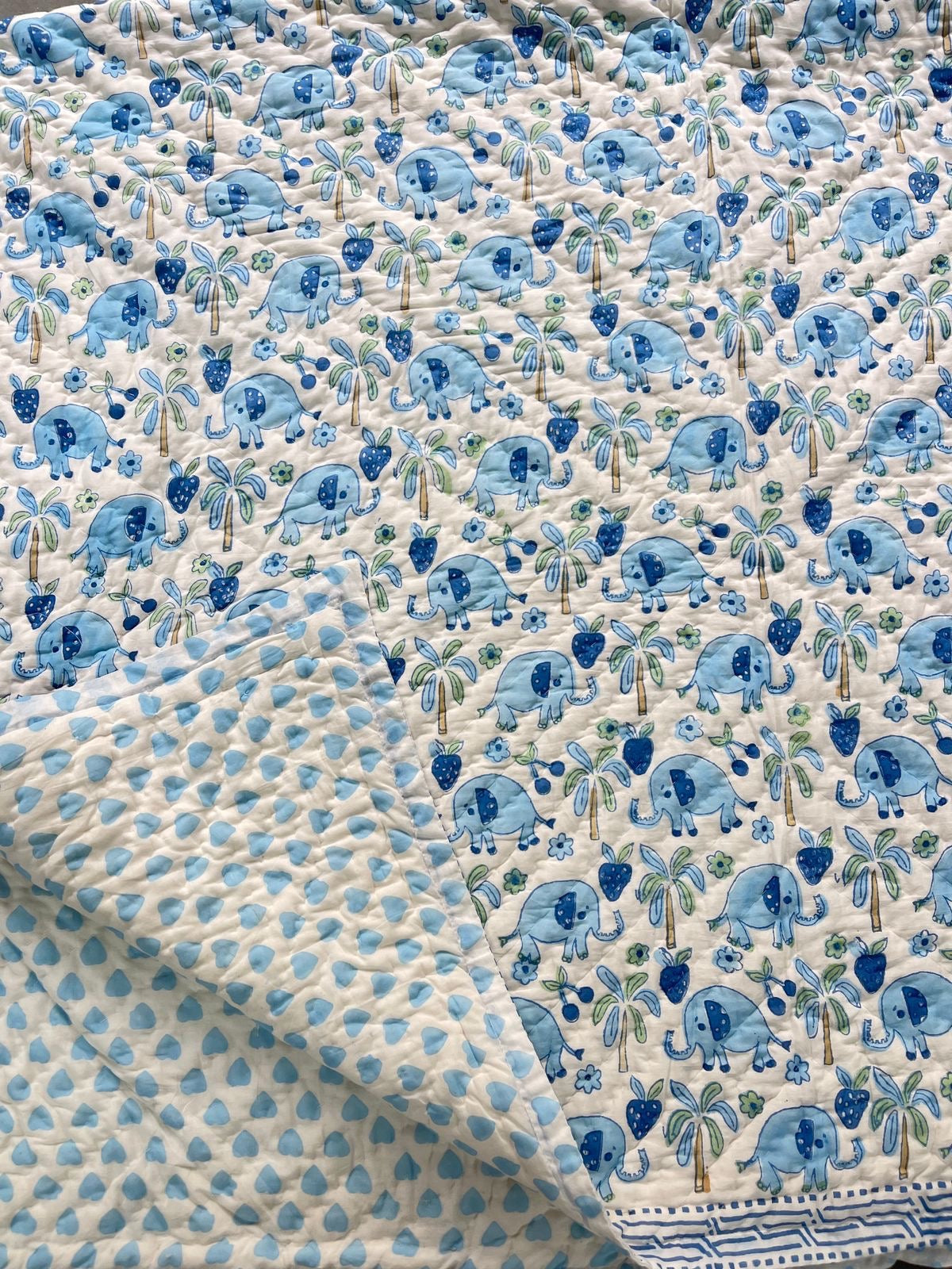 Kids Reversible Mulmul Quilt- Blue Elephant