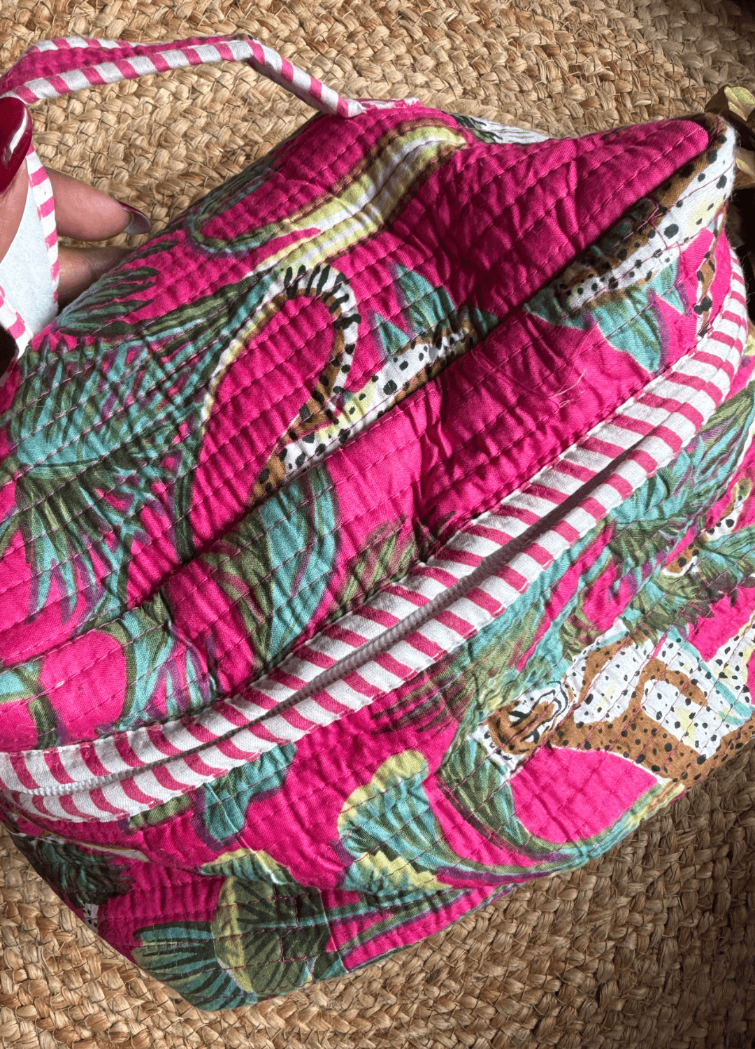 Quilted Vanity Bag – Travel Friendly Organizer
