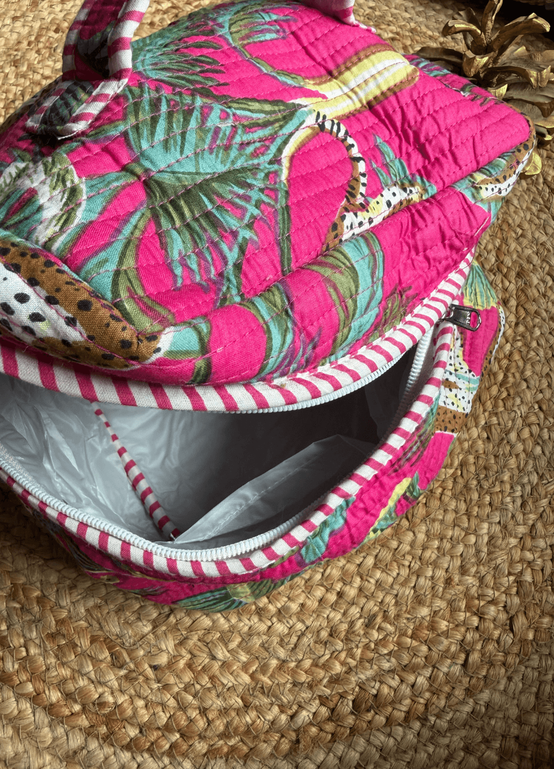 Quilted Vanity Bag – Travel Friendly Organizer