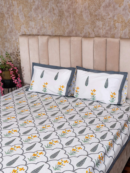 Meera Bagh Collection - Hand Block Printed King Bedsheet with Reversible Pillow Covers (90 x 108 inches)