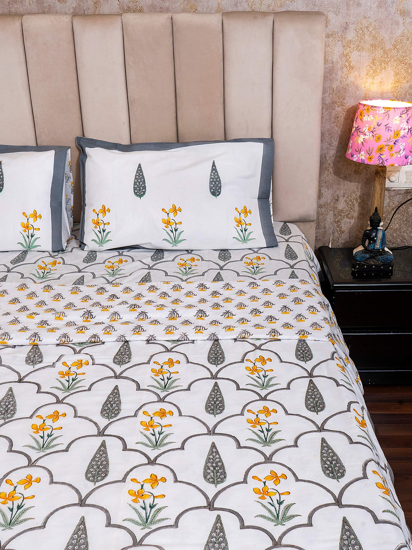 Meera Bagh Collection - Hand Block Printed Super King Bedsheet with Reversible Pillow Covers (108 x 108 inches)