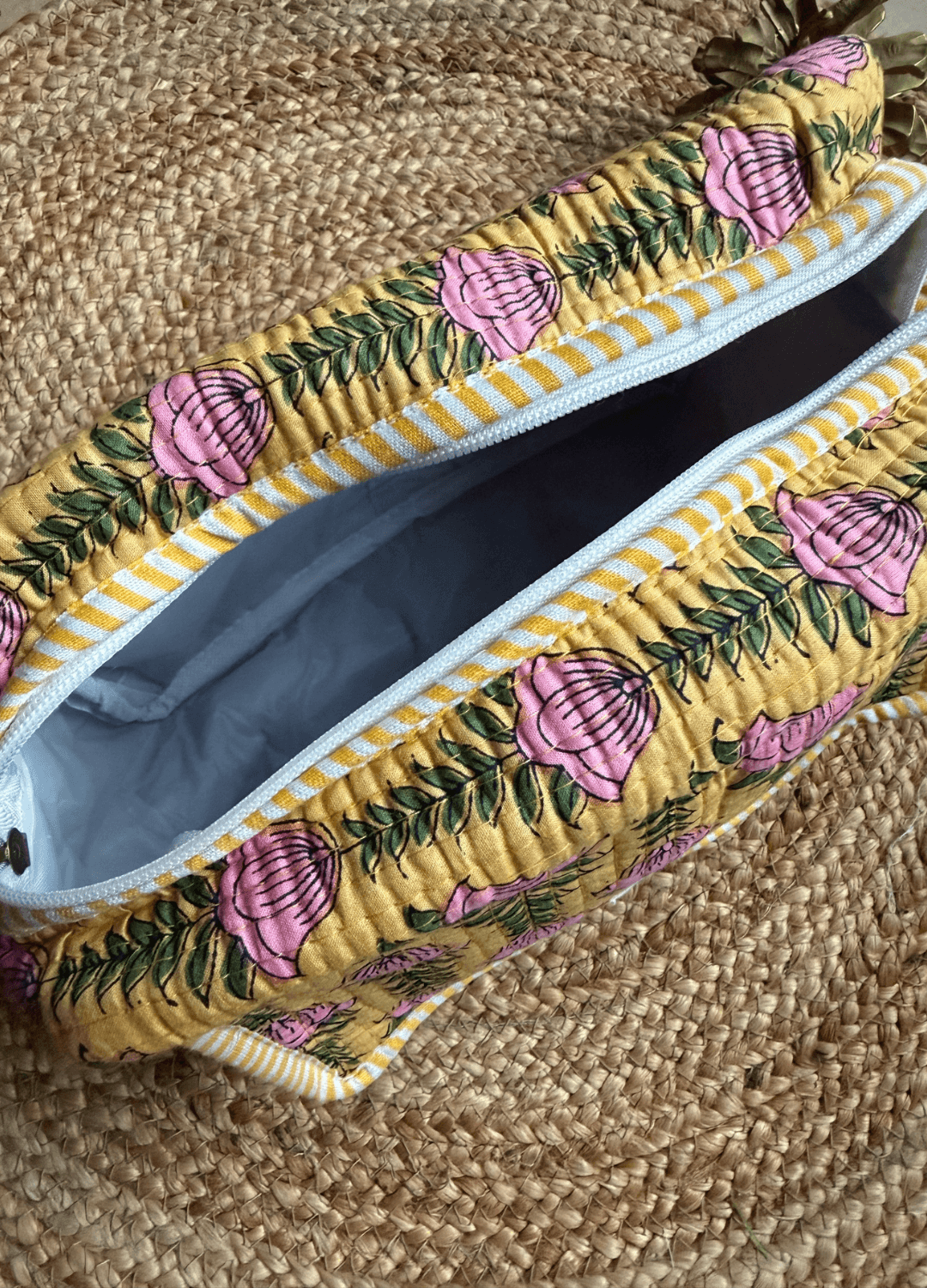 Scallop Toiletry Bag