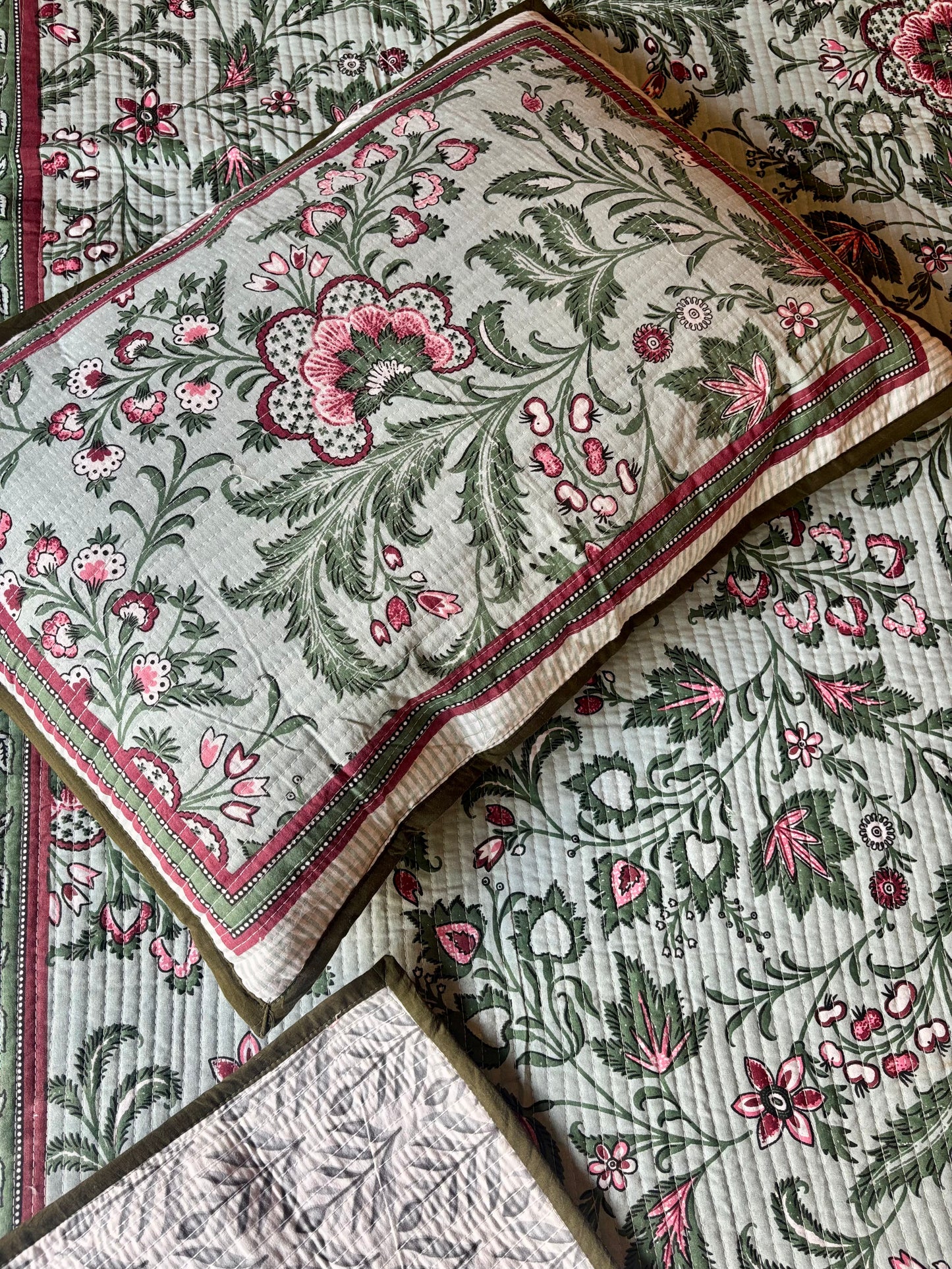 Handcrafted Quilted Cotton Bedcover with Two Pillow Covers