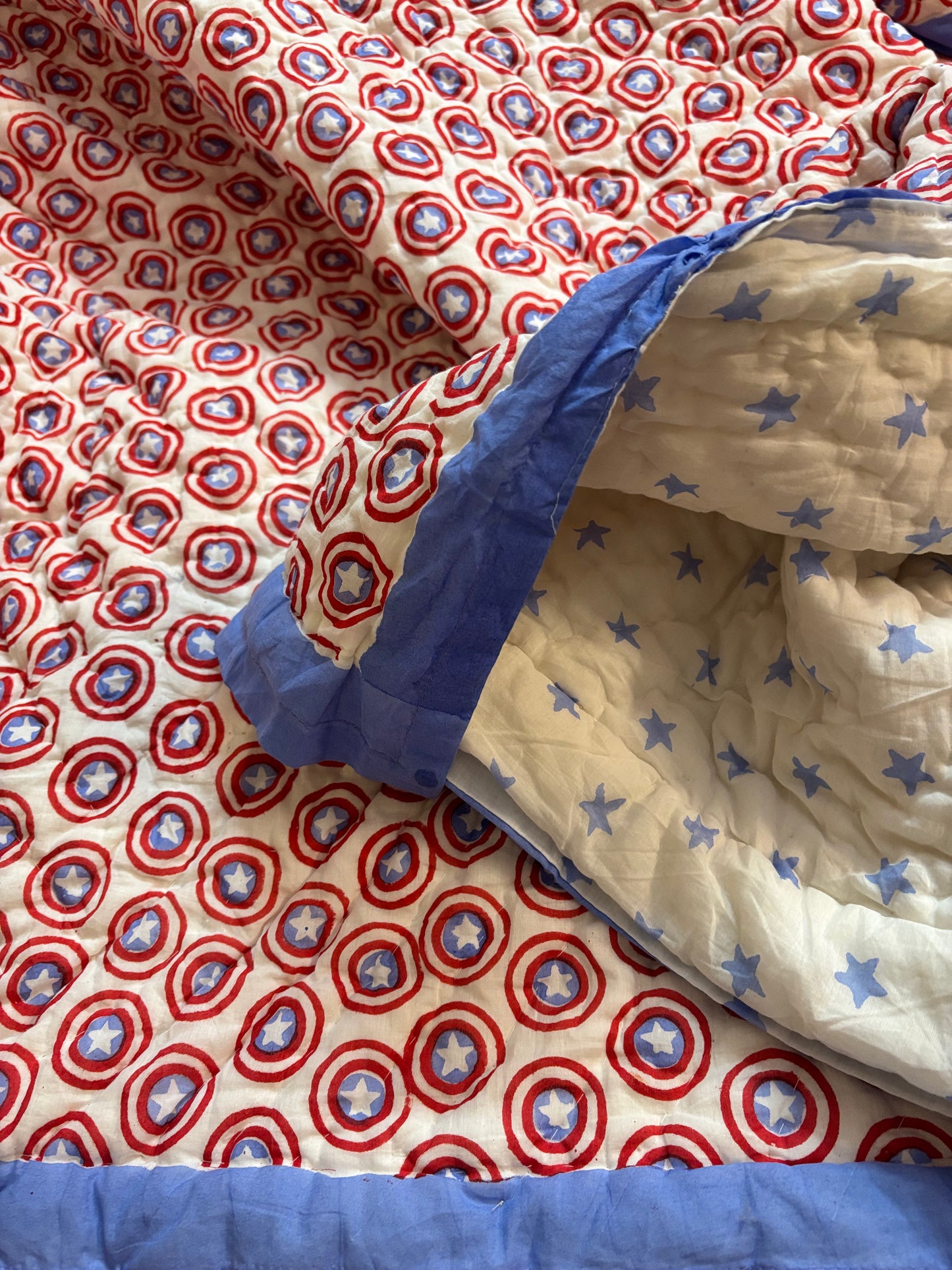 Captain America Kids Reversible Mulmul Quilt