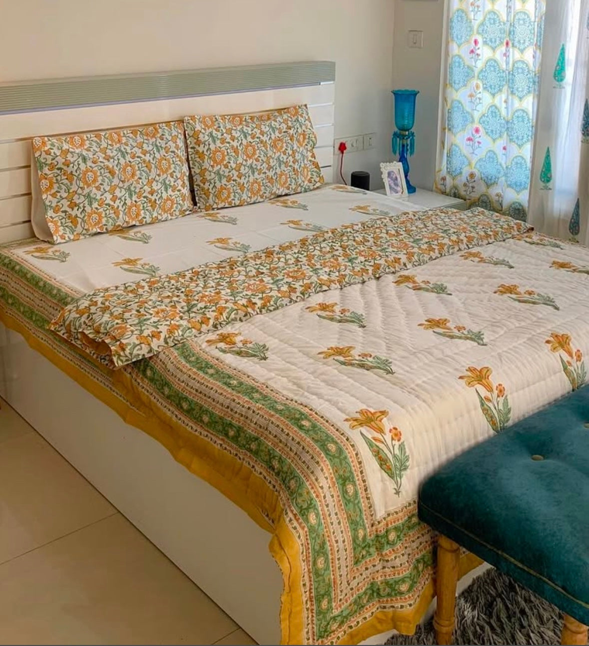 Sunhera Bagh - Handblock Printed Reversible Mulmul Cotton Quilt - Double (90 x 108 inch)