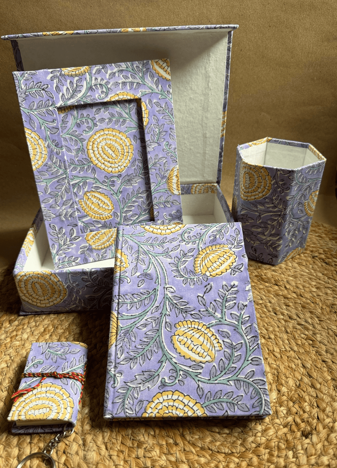 Hamper Box- 5 pc Lilac