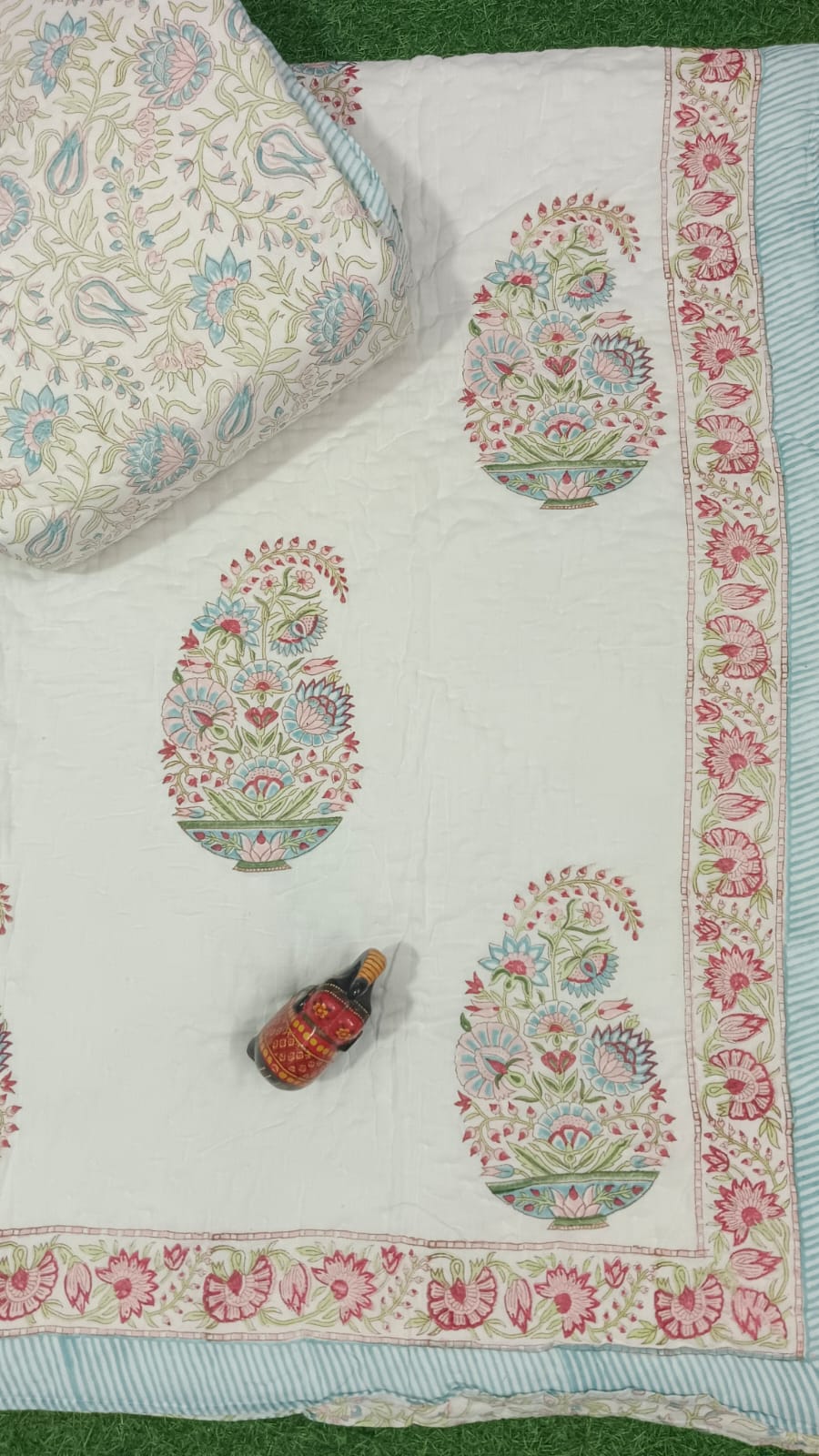 Paisley Handblock Printed Reversible Mulmul Cotton Quilt - Single (60 x 90 inch)