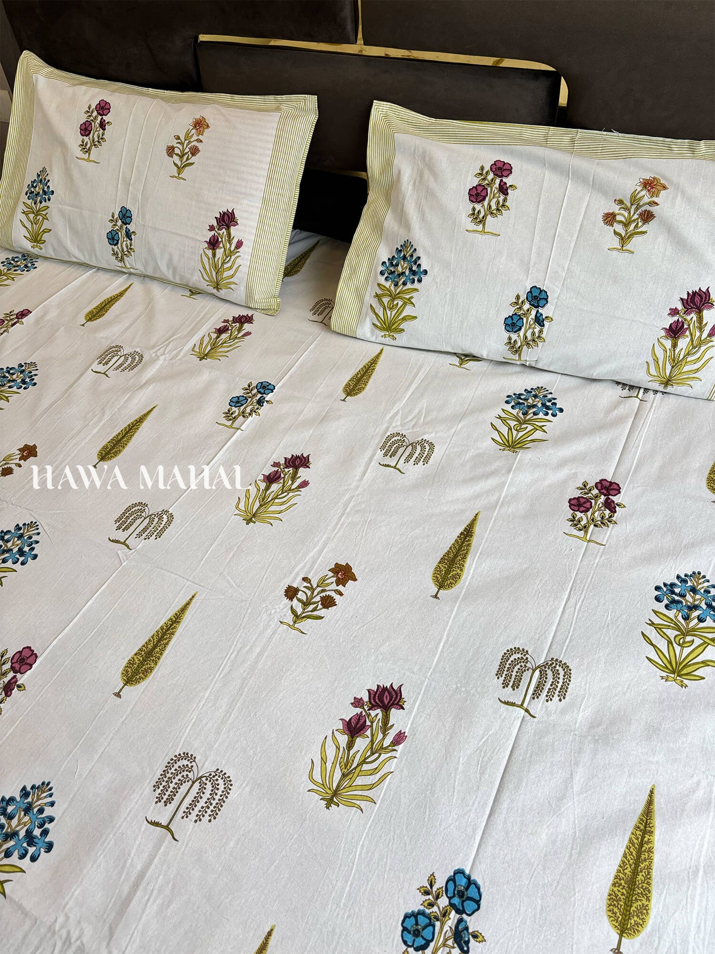 Rajputana Collection - Super King Cotton Bedsheet with Pillow Covers (108 x 108 inches)