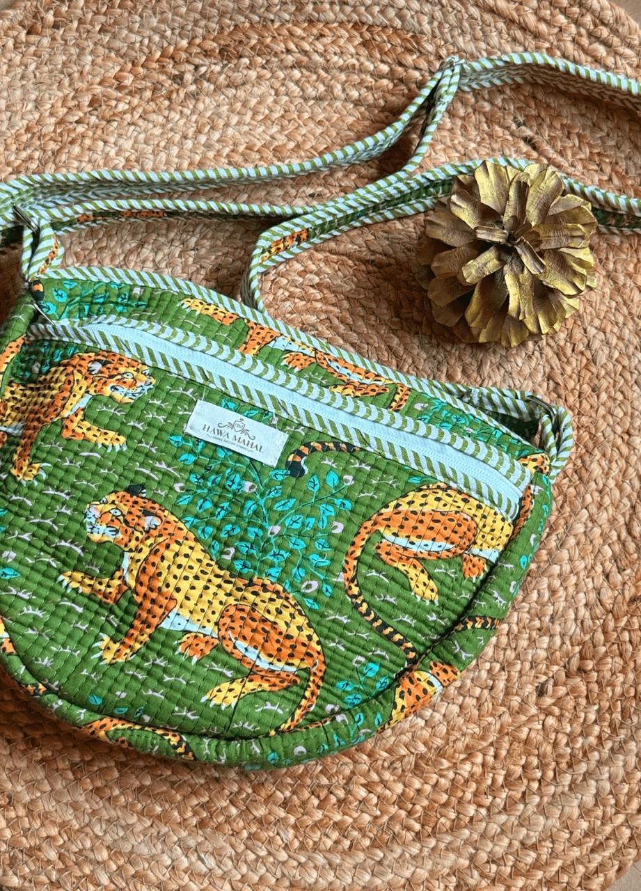 Sling purse - Green